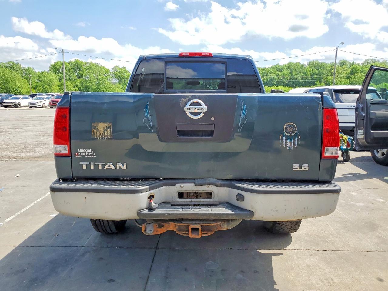 NISSAN TITAN 2005 — 7