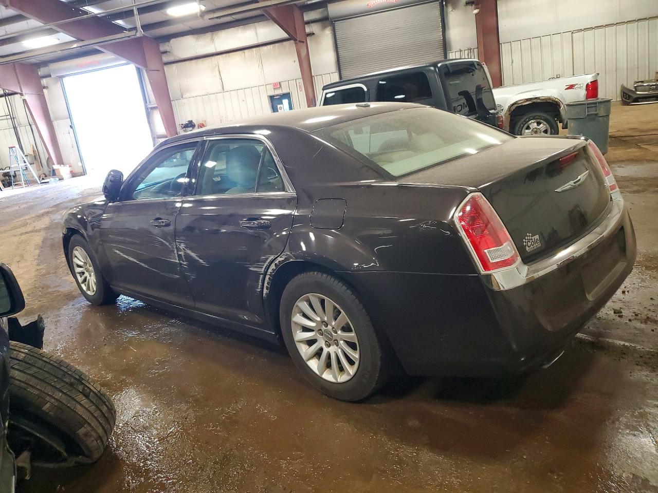 CHRYSLER 300 2013 — 3