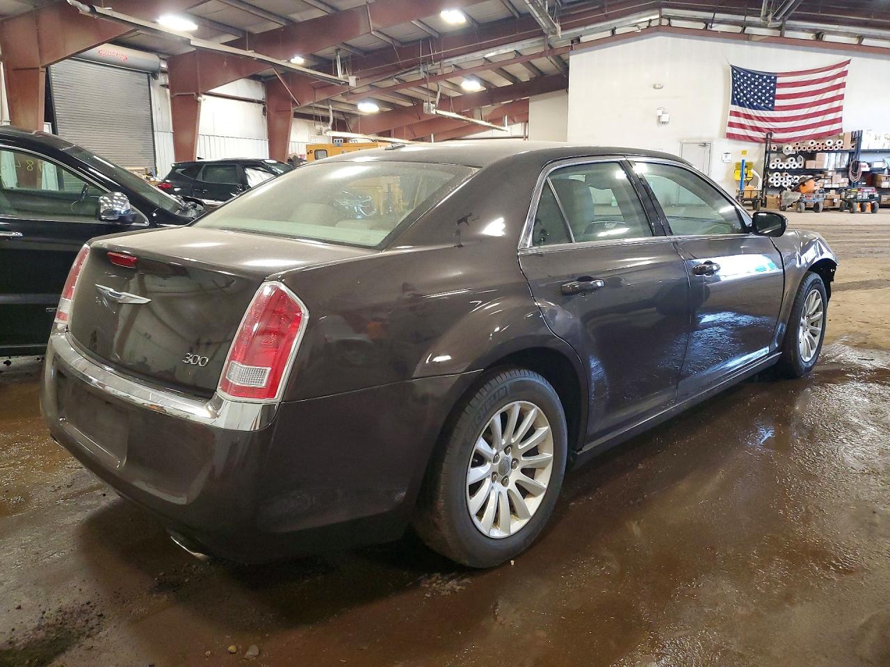 CHRYSLER 300 2013 — 4
