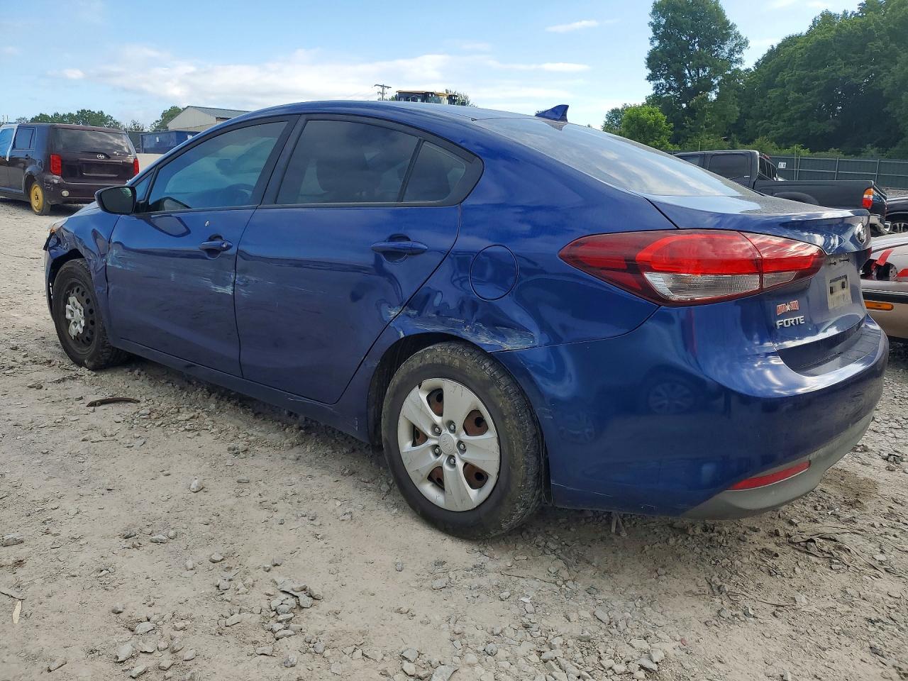 KIA FORTE 2018 — 3