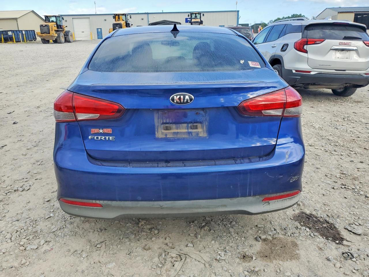 KIA FORTE 2018 — 7