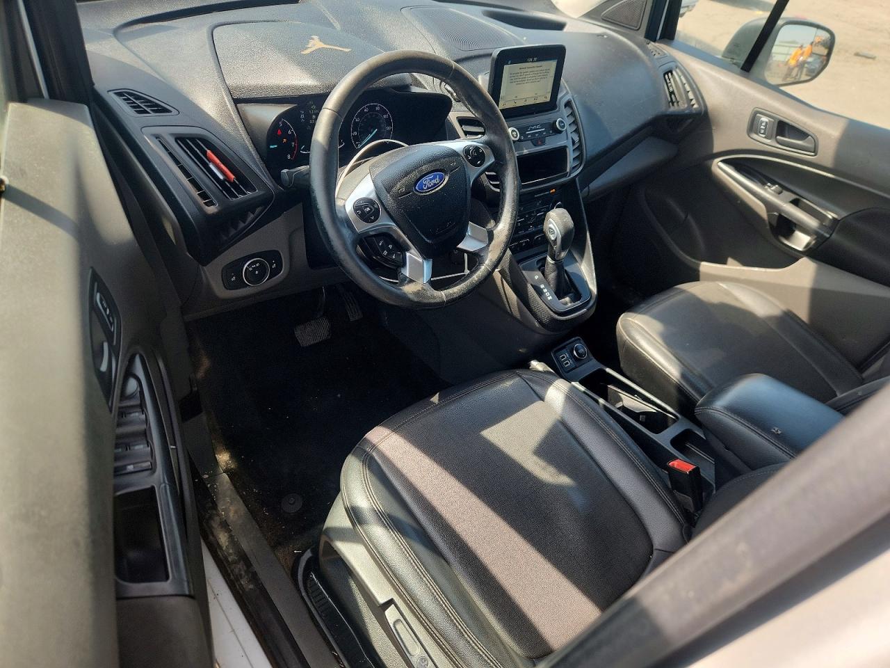 FORD TRANSIT CONNECT 2019 — 9