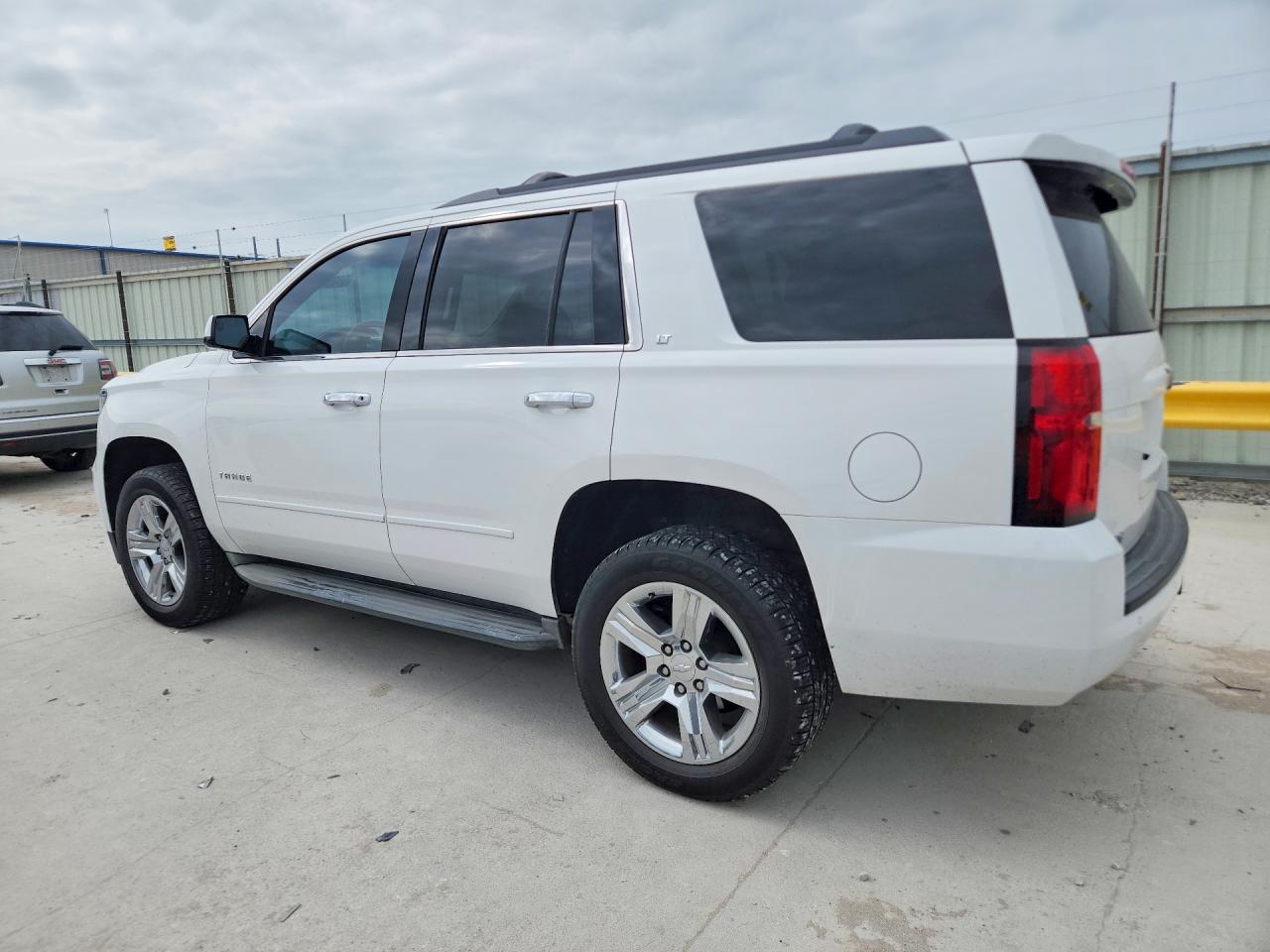 CHEVROLET TAHOE 2015 — 3