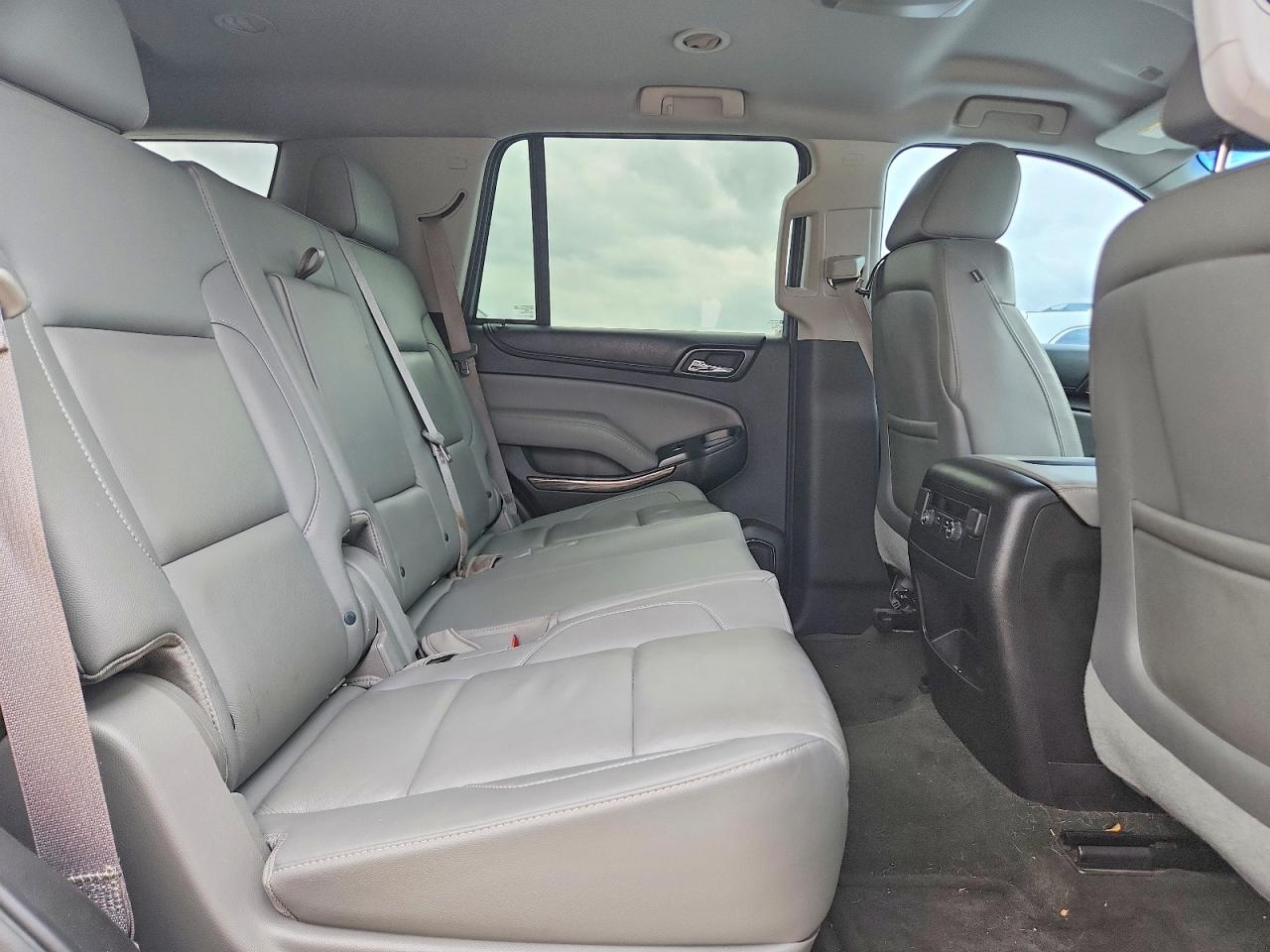 CHEVROLET TAHOE 2015 — 12
