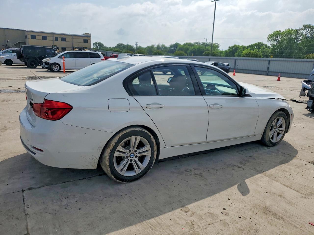 BMW 328 2016 — 4