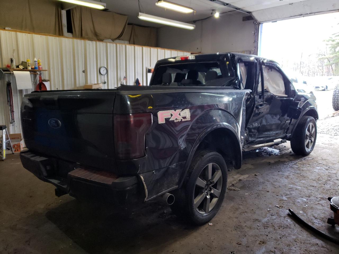 FORD F150 SUPER CAB 2015 — 4