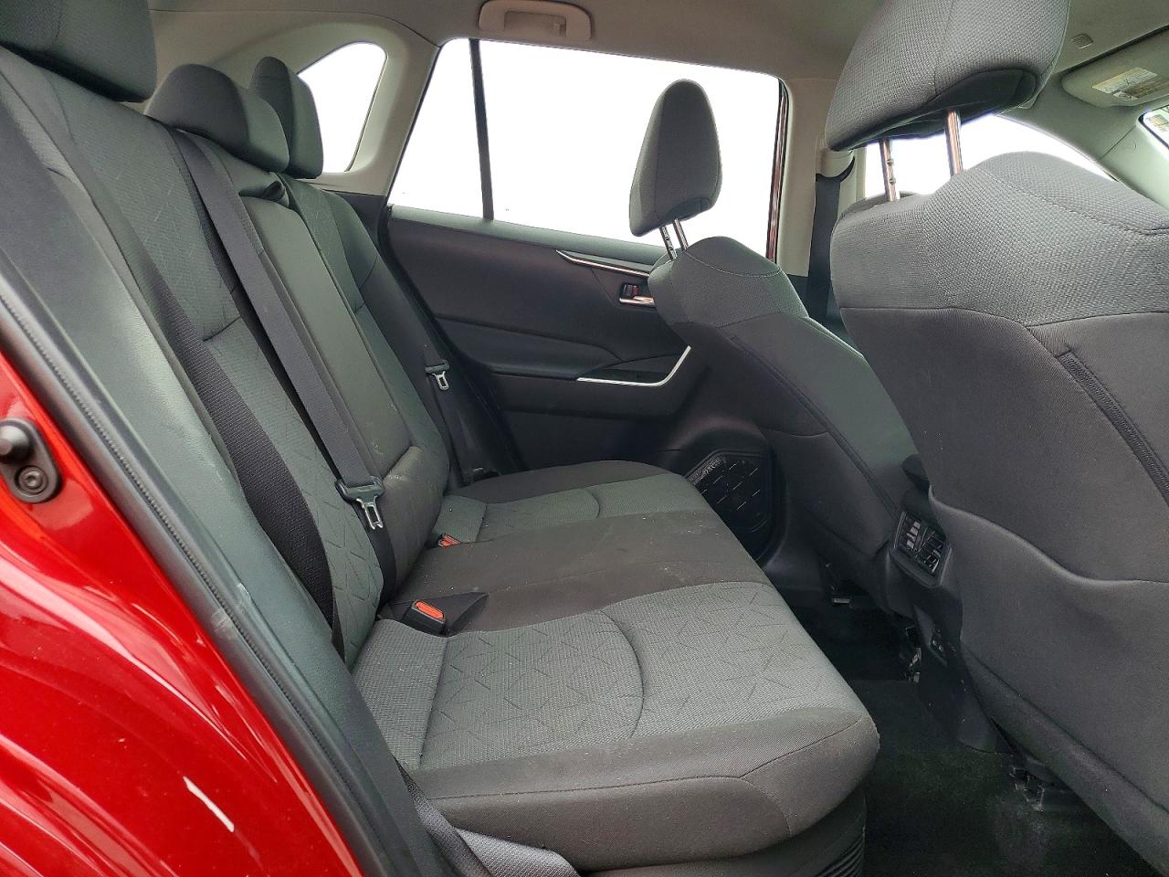 TOYOTA RAV4 HYBRID 2024 — 12