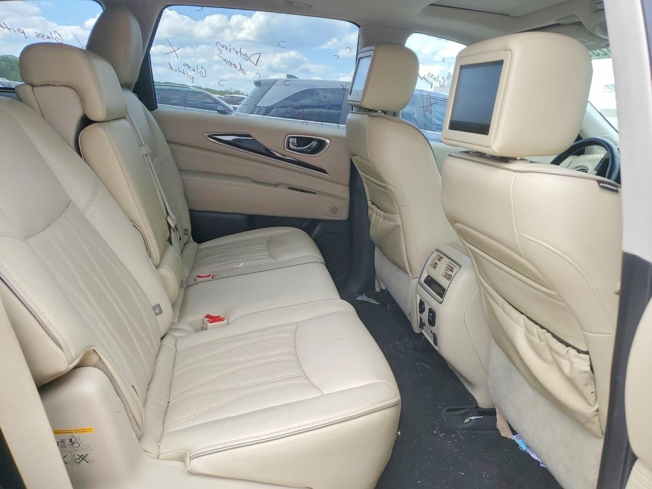 INFINITI QX60 2017 — 12