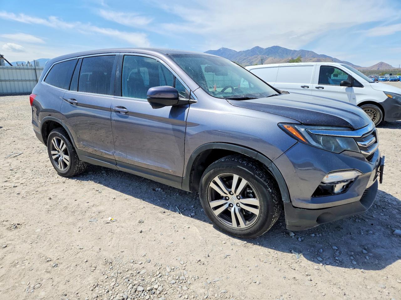 HONDA PILOT 2017 — 5