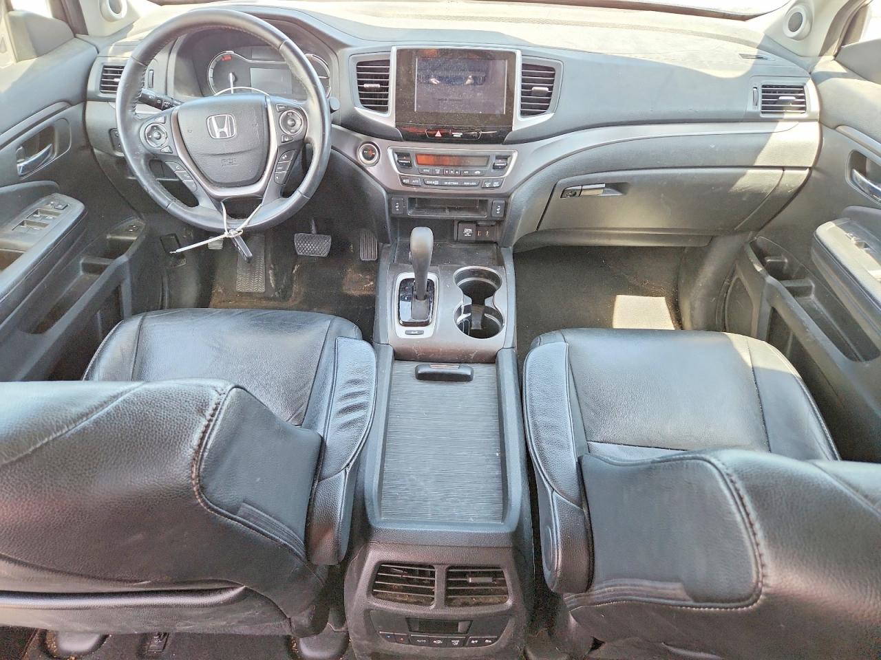 HONDA PILOT 2017 — 9
