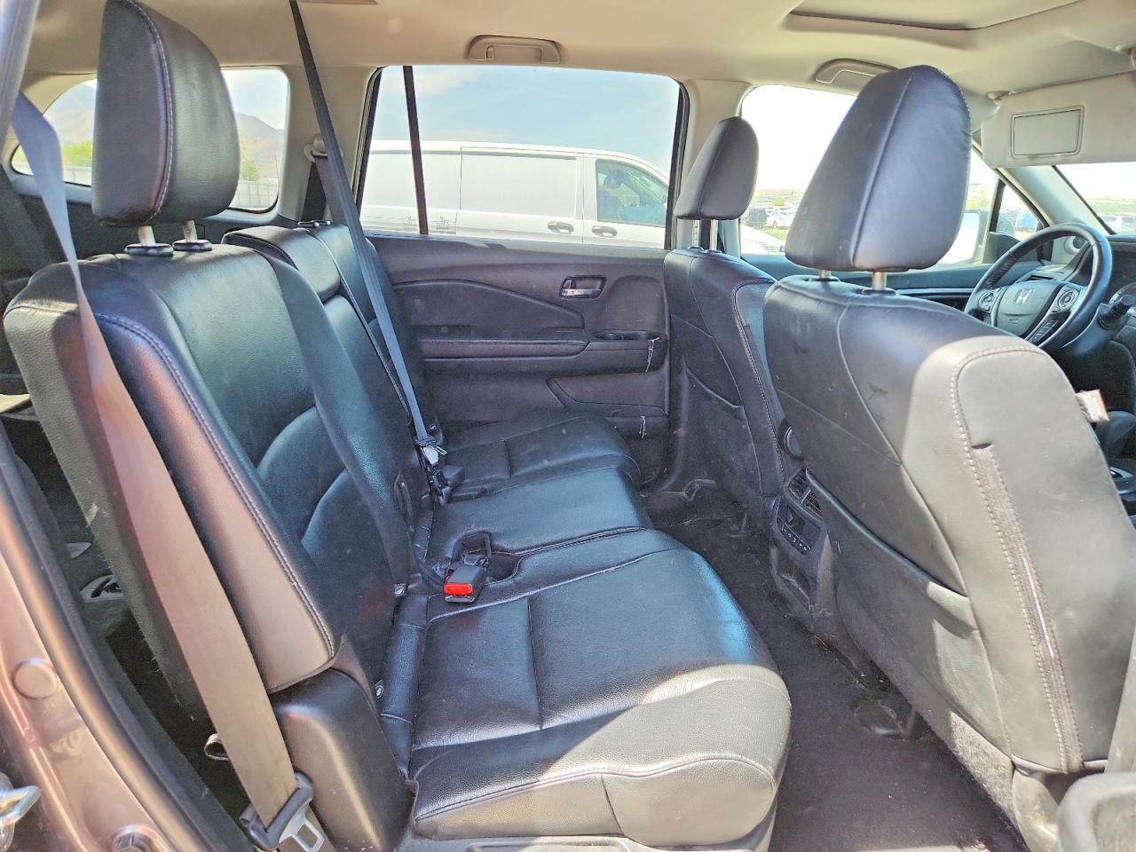 HONDA PILOT 2017 — 11