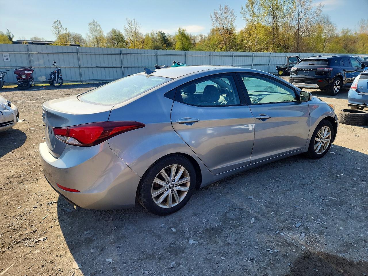 HYUNDAI ELANTRA 2014 — 4