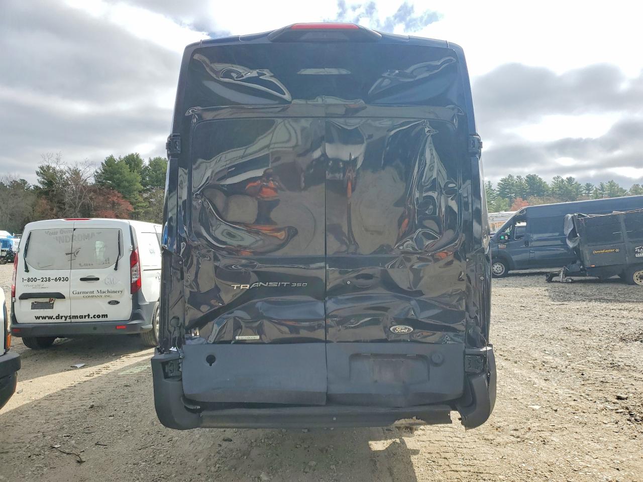 FORD TRANSIT 2022 — 7