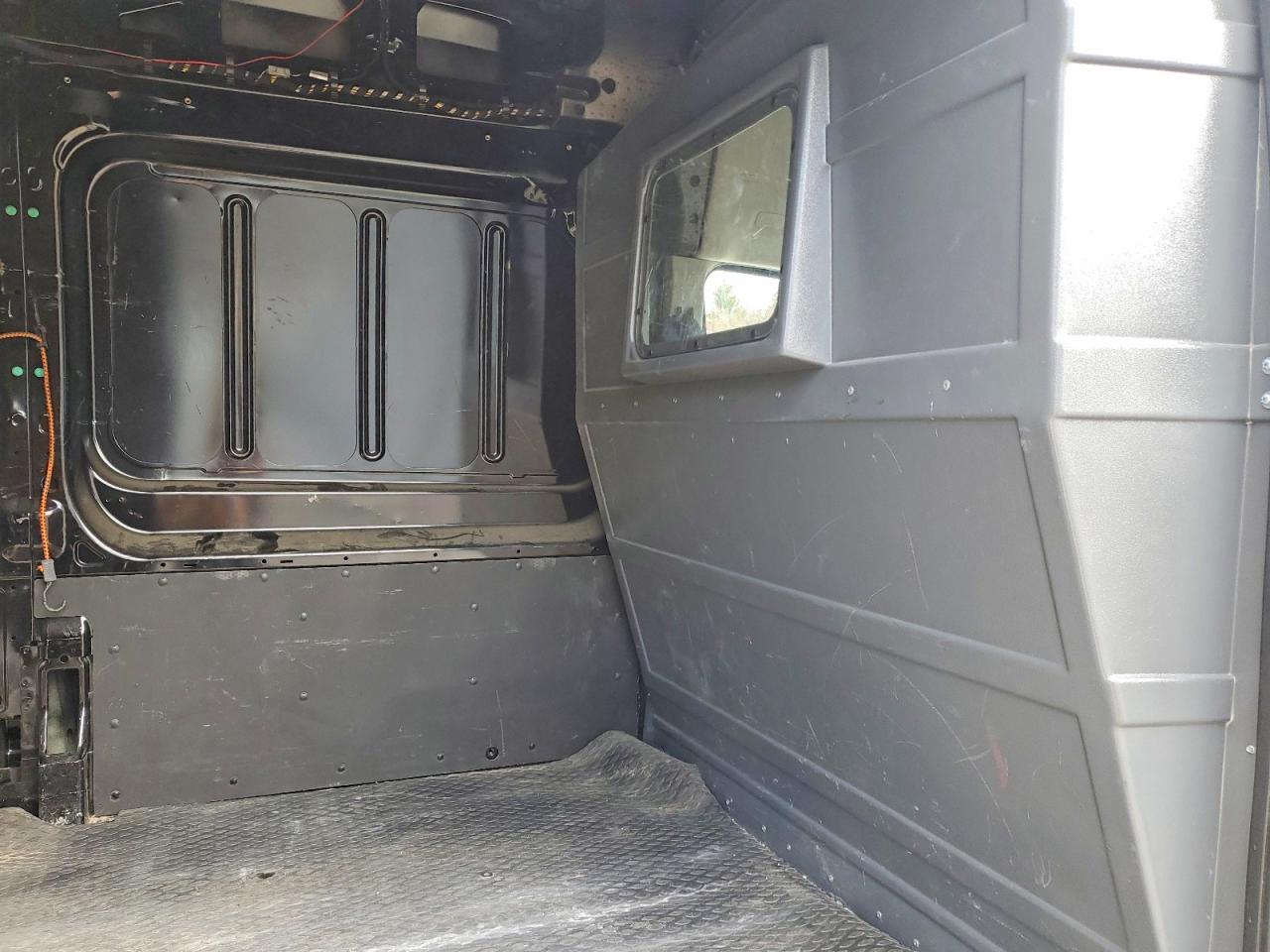 FORD TRANSIT 2022 — 11
