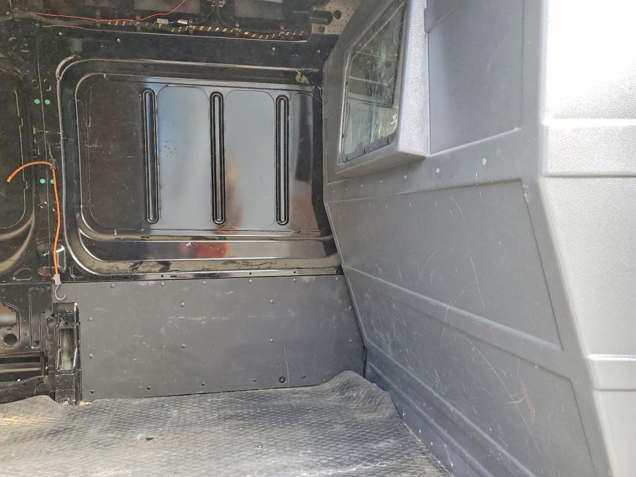 FORD TRANSIT 2022 — 12
