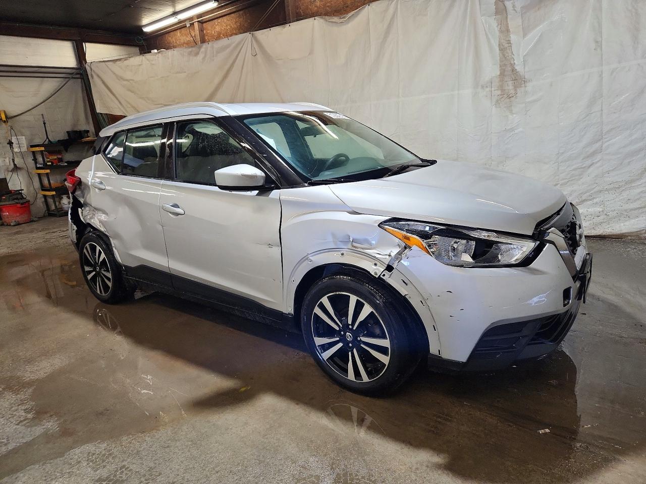 NISSAN KICKS 2020 — 5