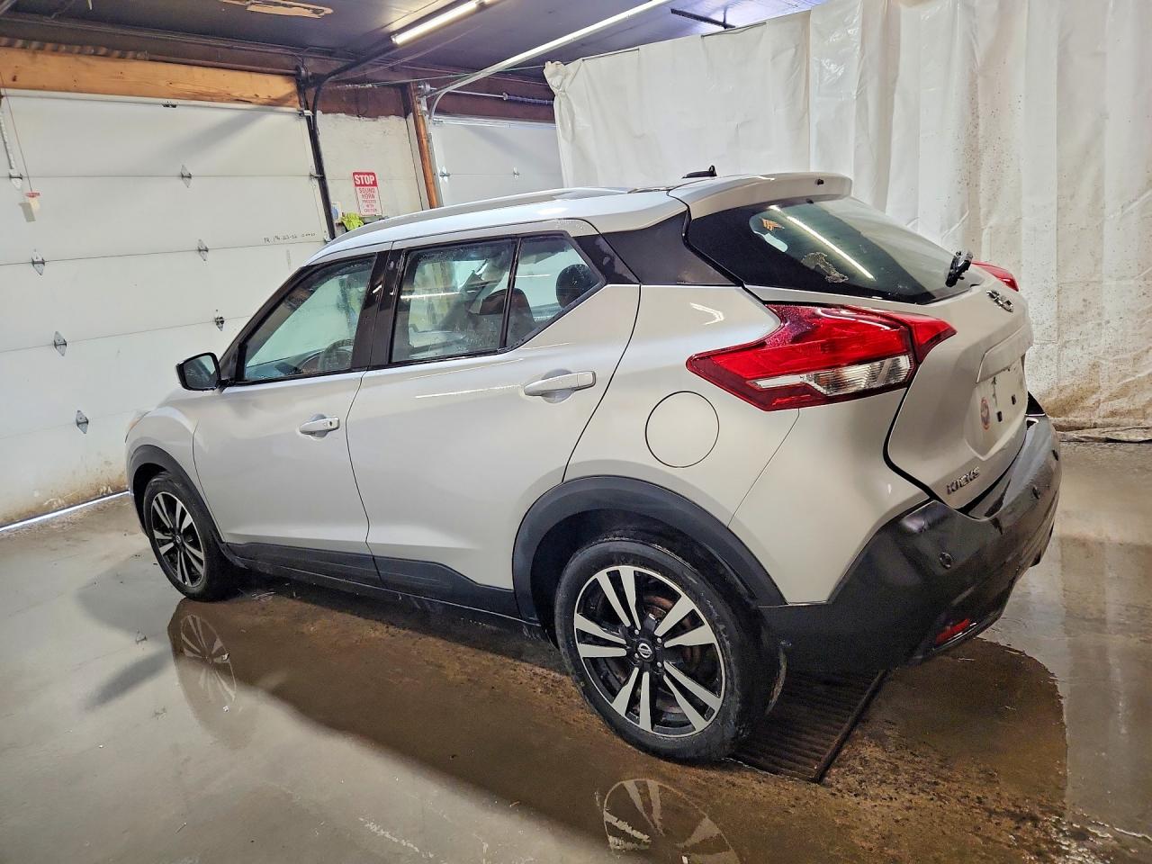 NISSAN KICKS 2020 — 3
