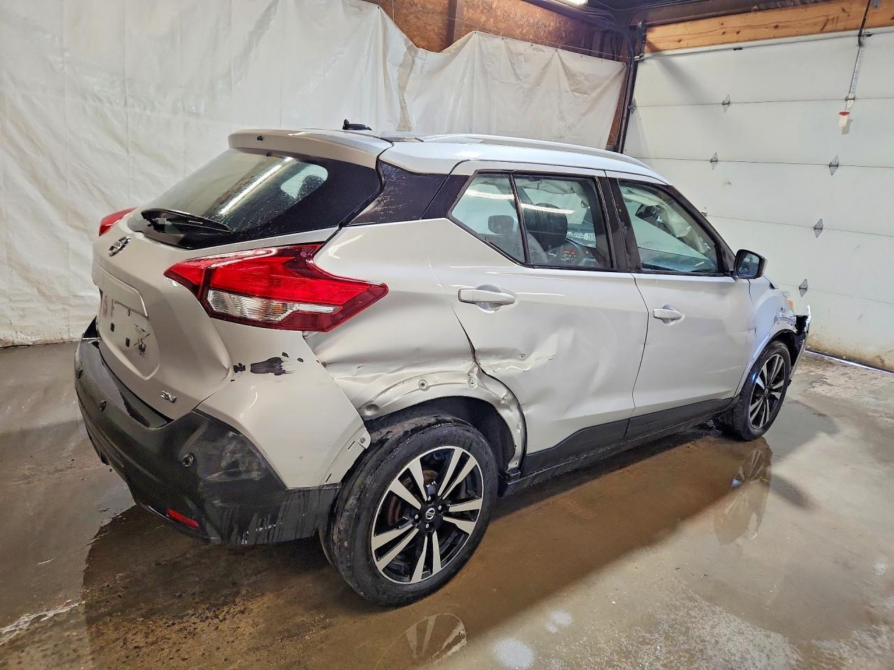 NISSAN KICKS 2020 — 4