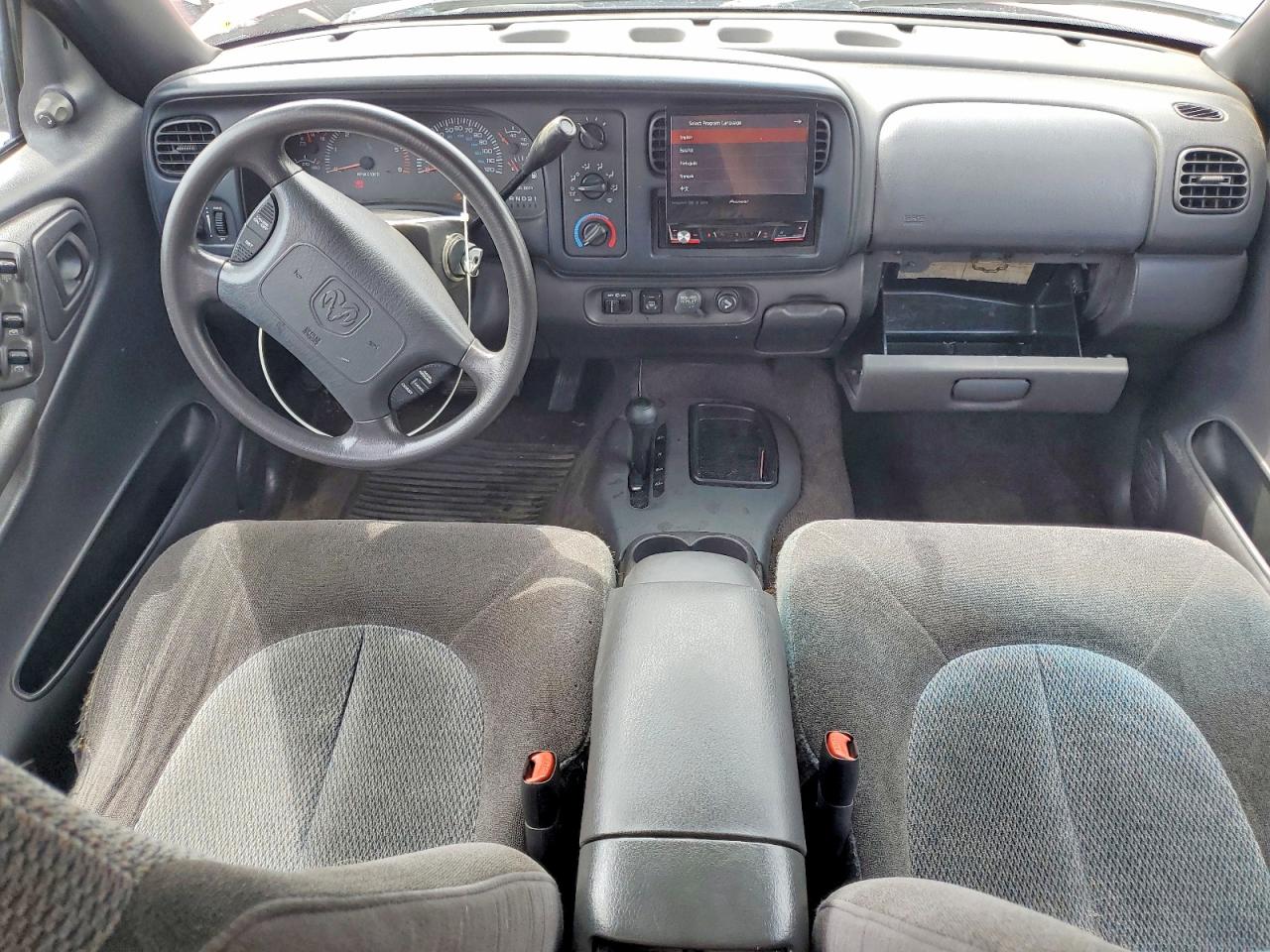 DODGE DURANGO 2000 — 9