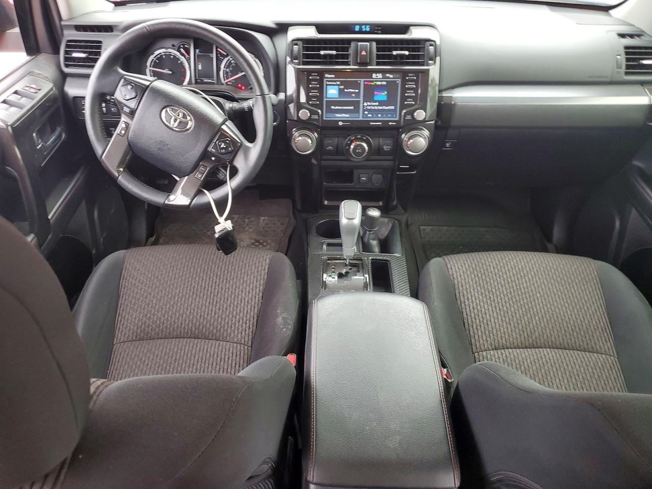 TOYOTA 4RUNNER 2024 — 9