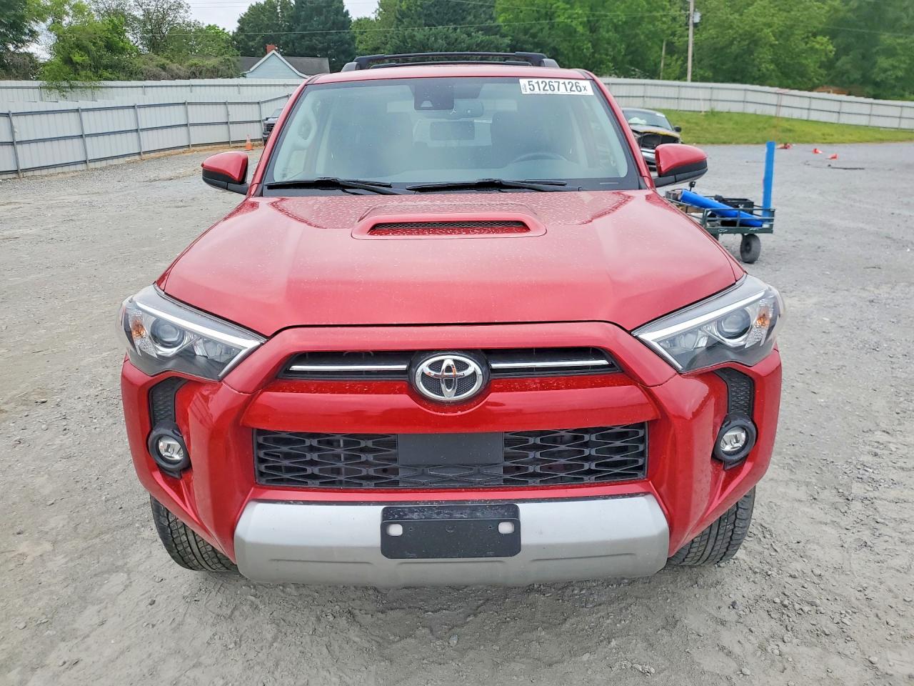 TOYOTA 4RUNNER 2024 — 6