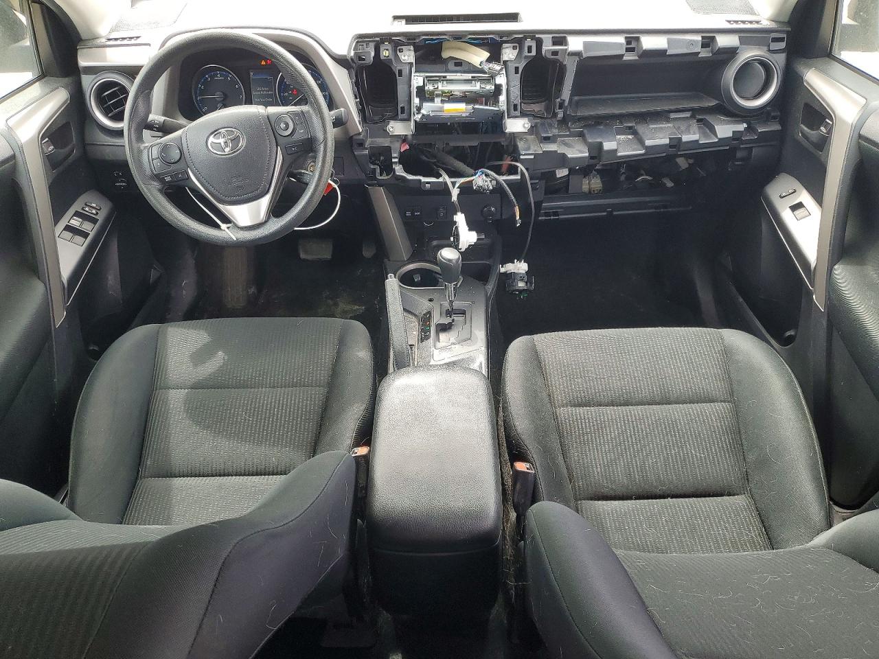 TOYOTA RAV4 2018 — 9