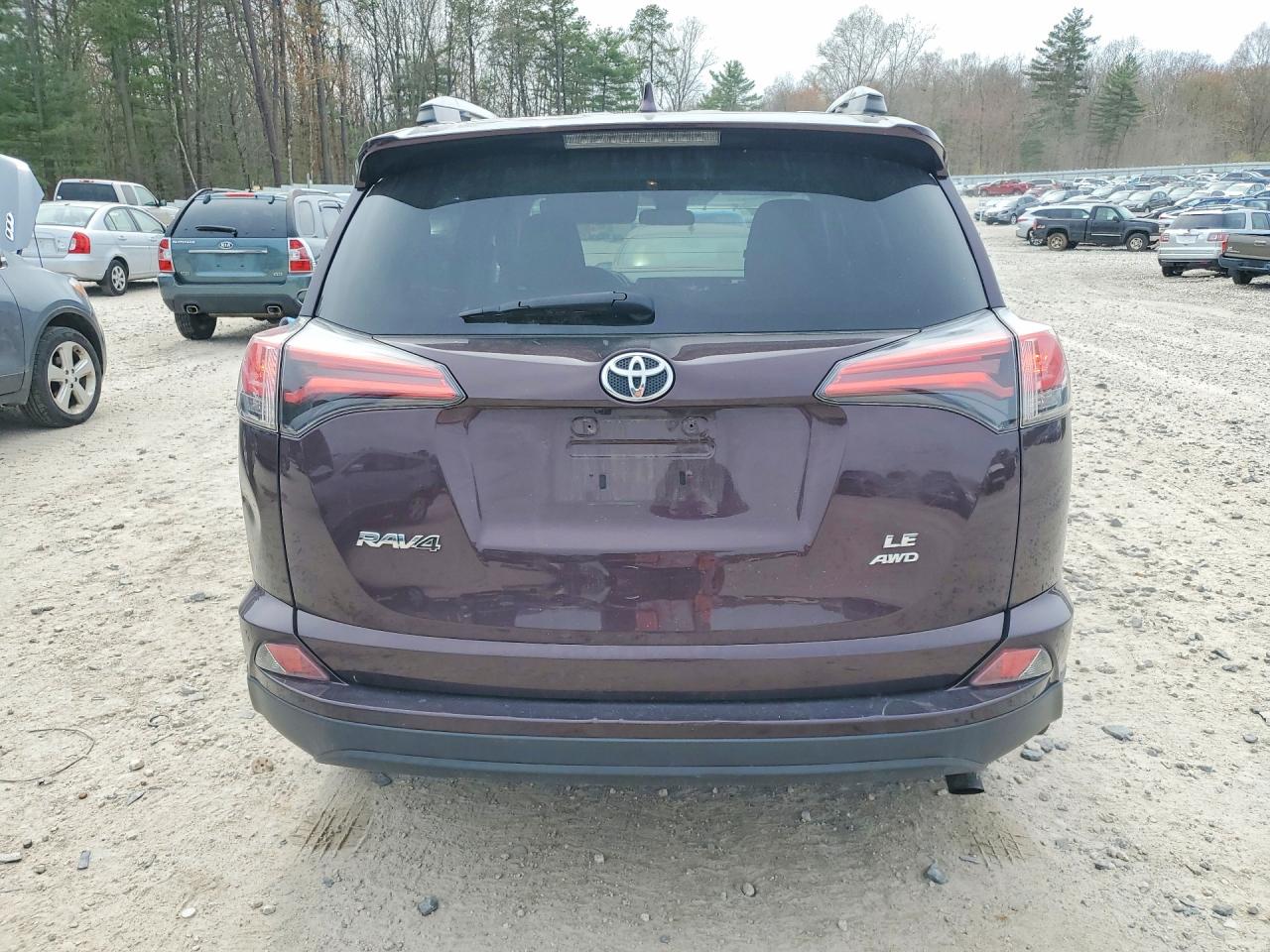 TOYOTA RAV4 2018 — 7