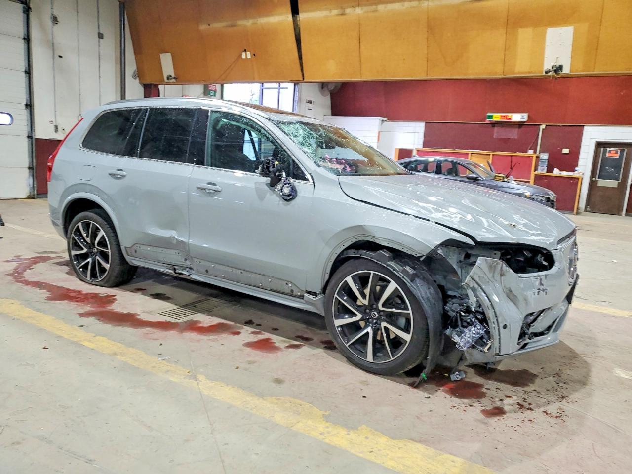 VOLVO XC90 2024 — 5