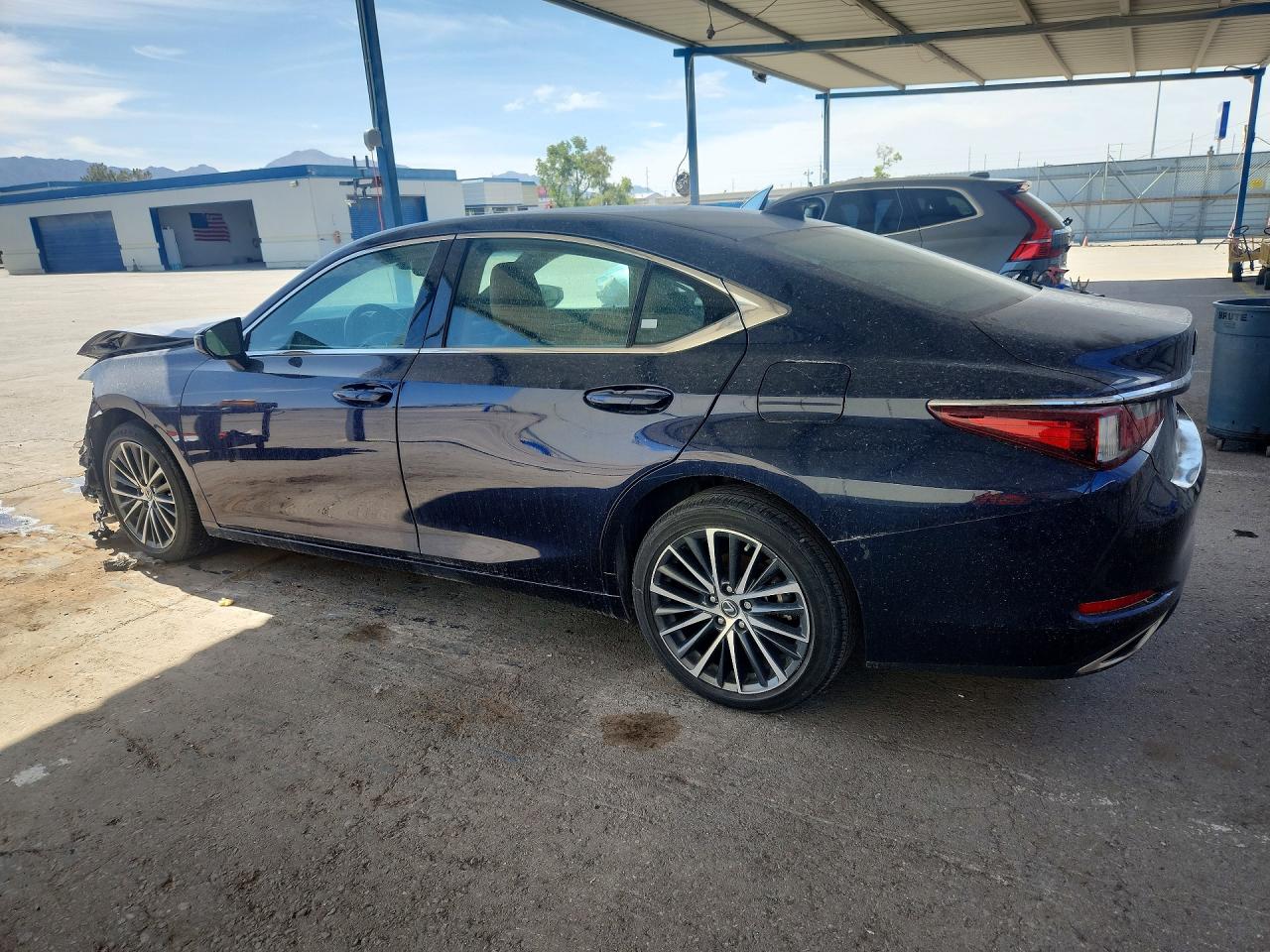 LEXUS ES 350 2022 — 3