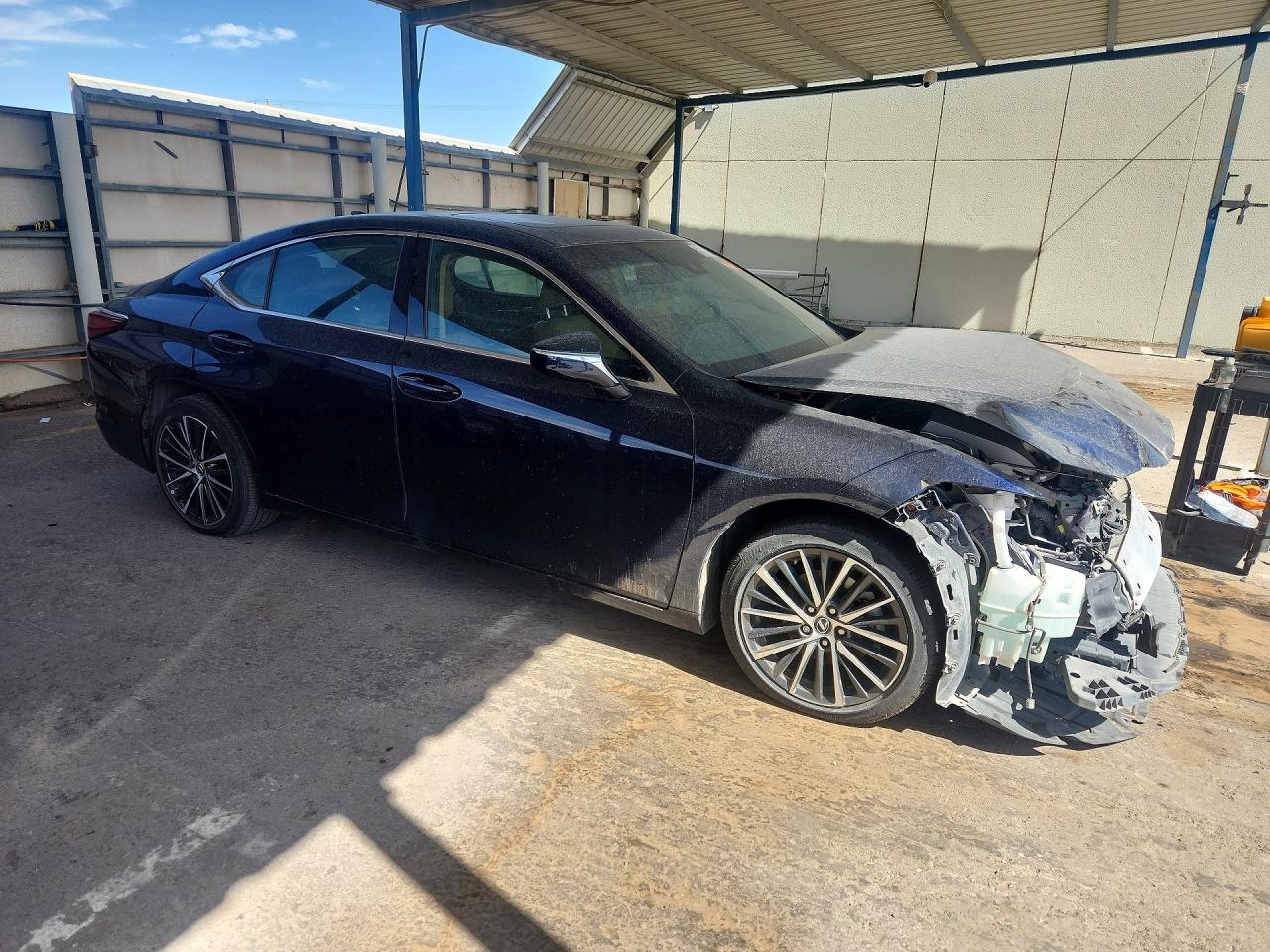 LEXUS ES 350 2022 — 5