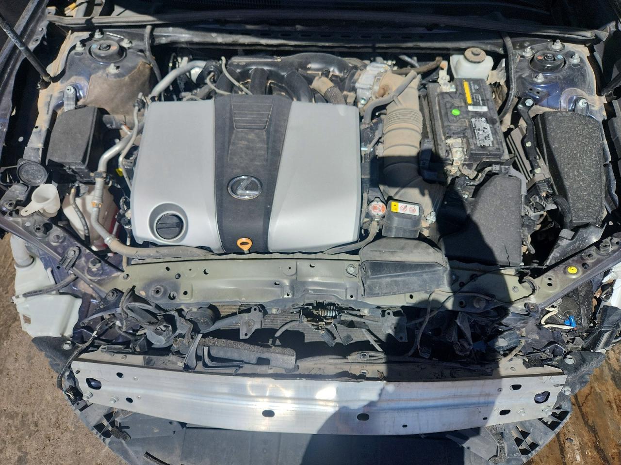 LEXUS ES 350 2022 — 12