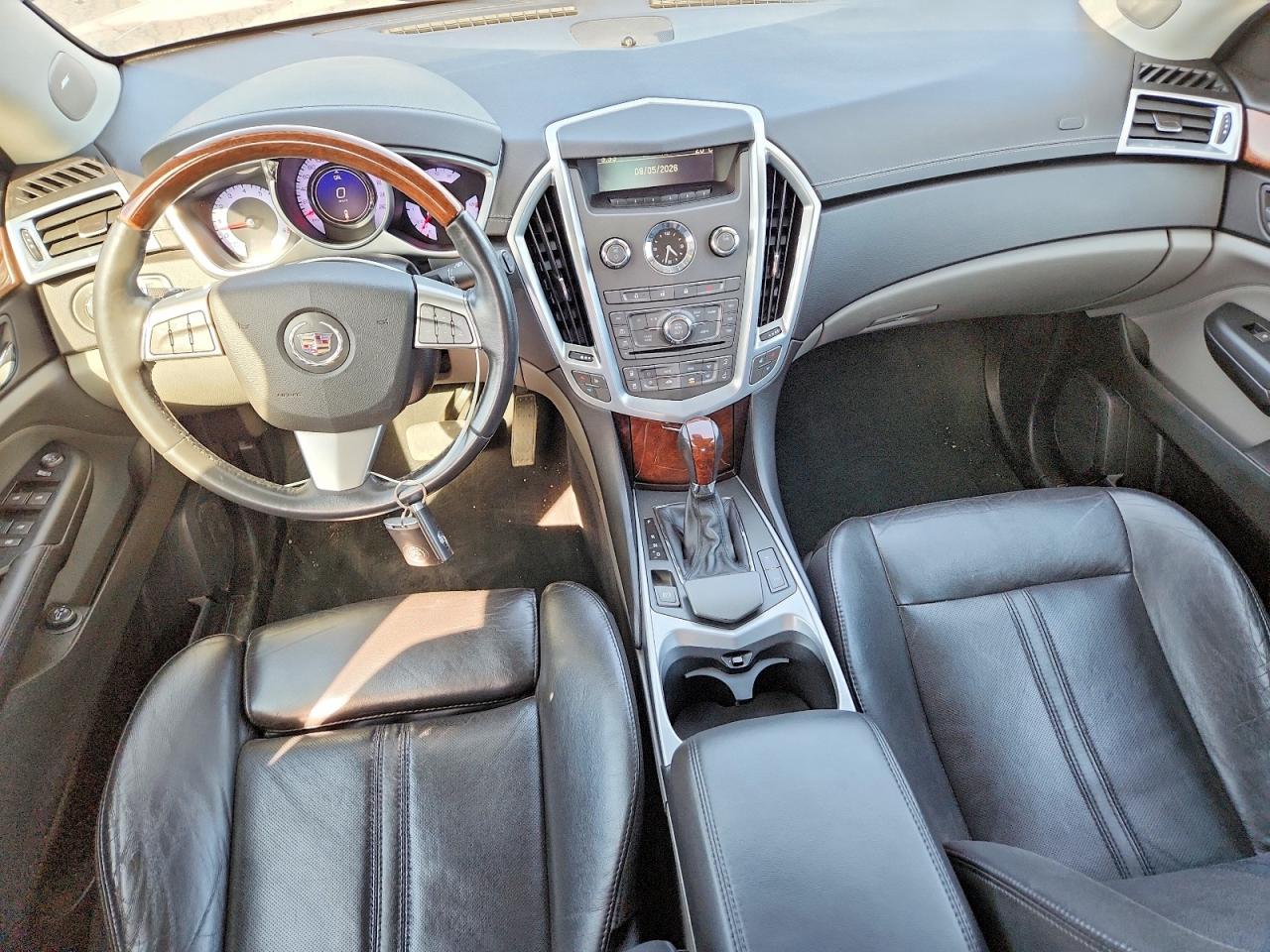 CADILLAC SRX 2011 — 9
