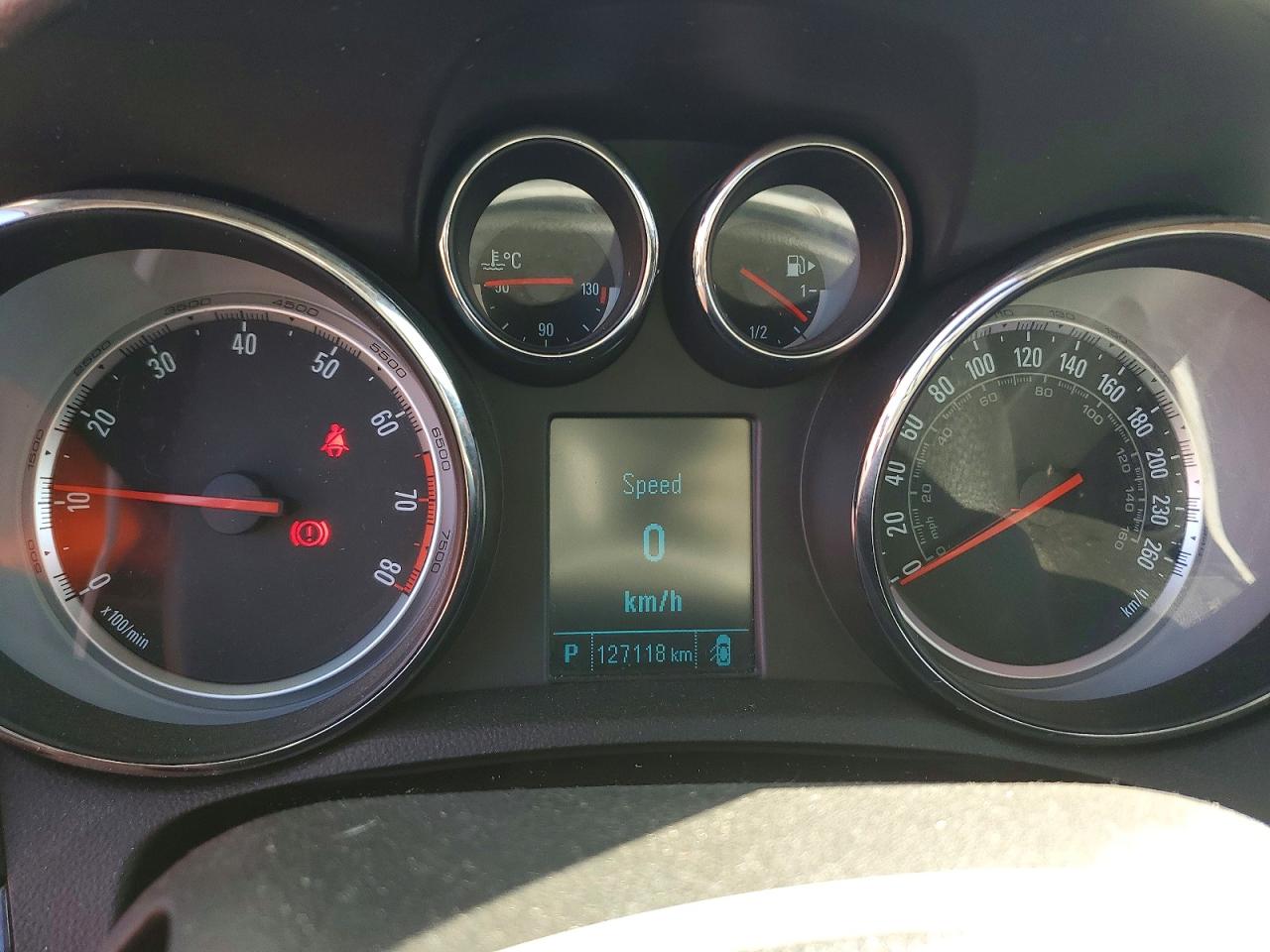 BUICK ENCORE 2015 — 10