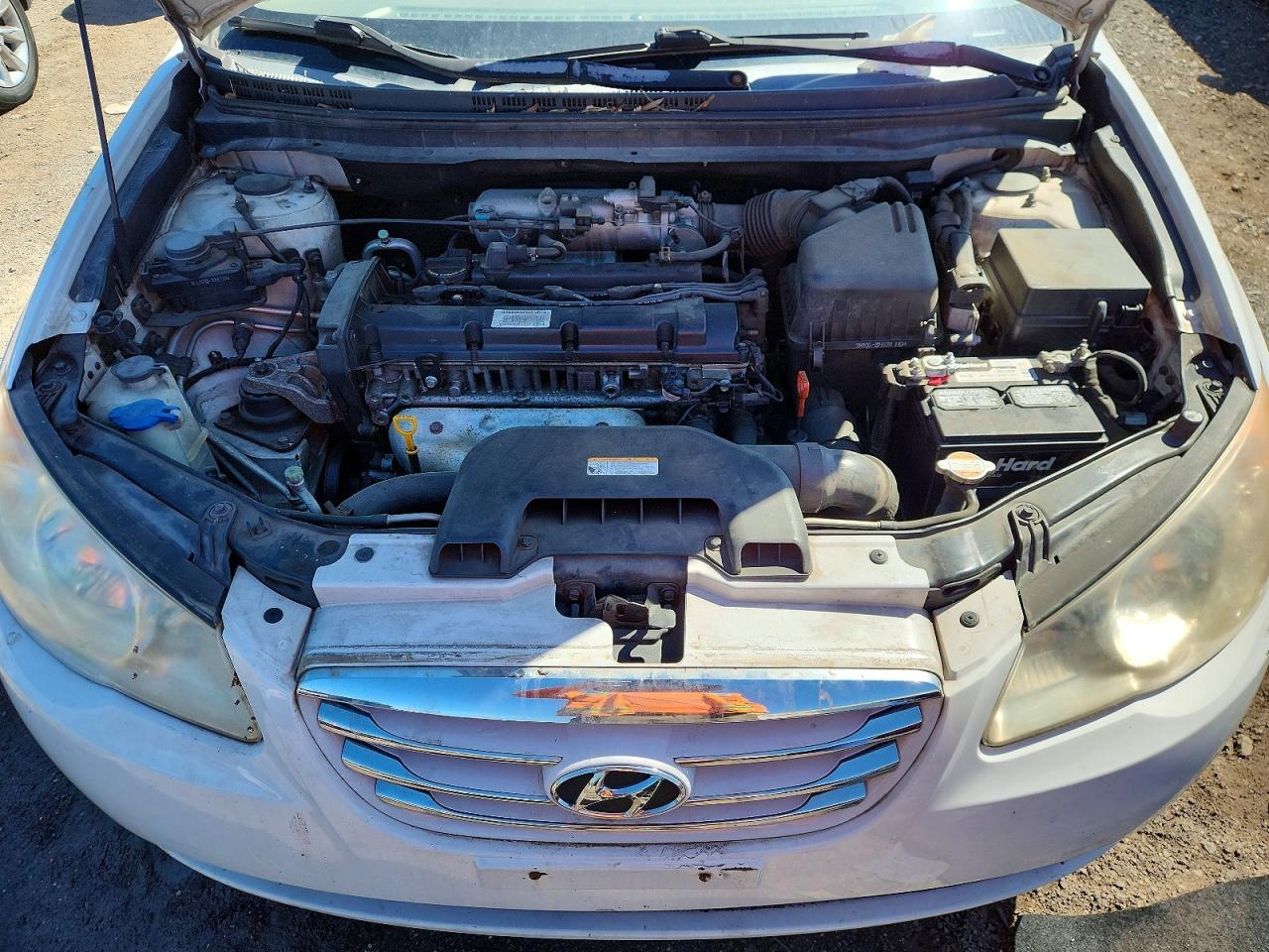 HYUNDAI ELANTRA 2010 — 12