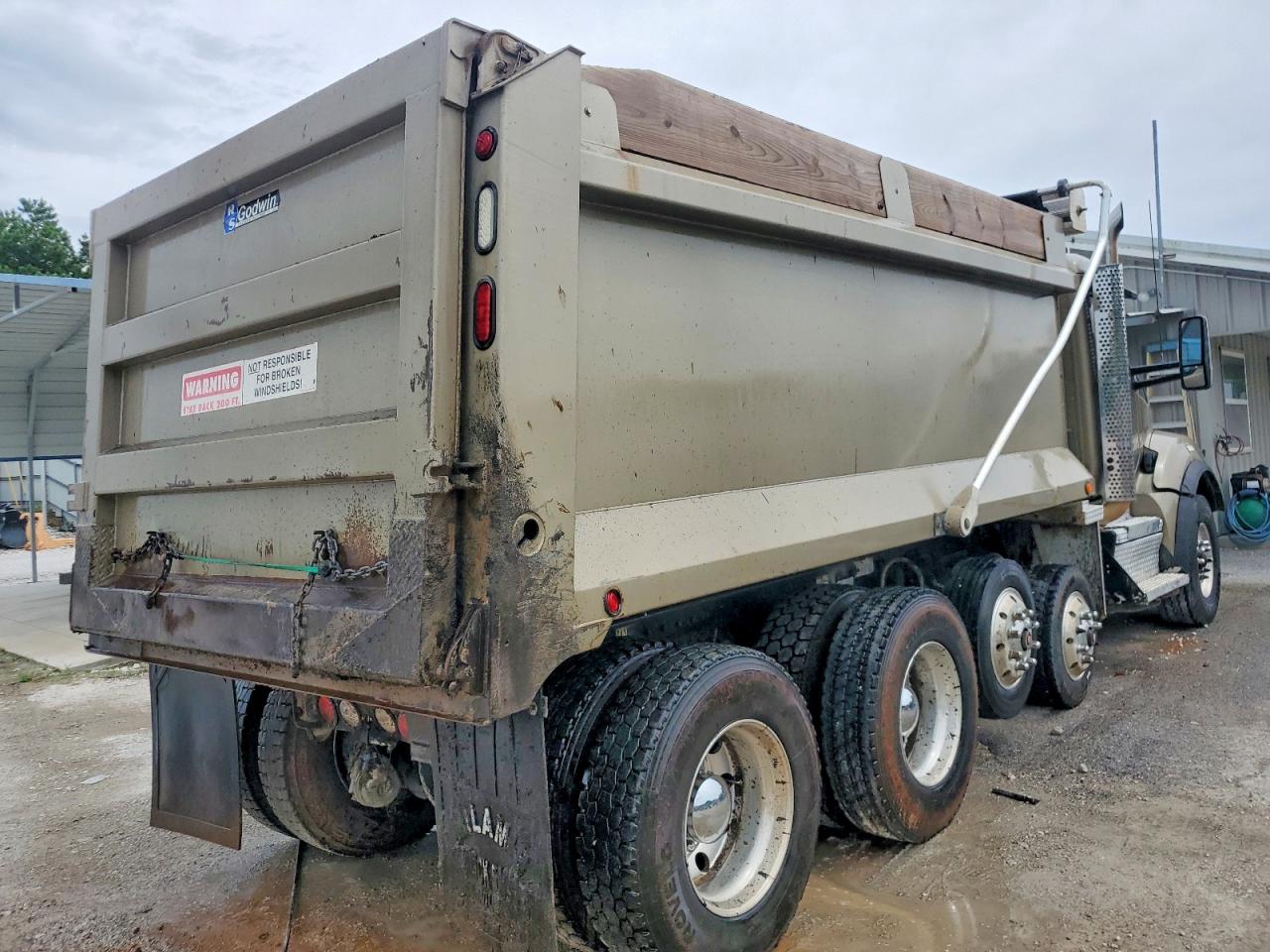 2018 KENWORTH T880