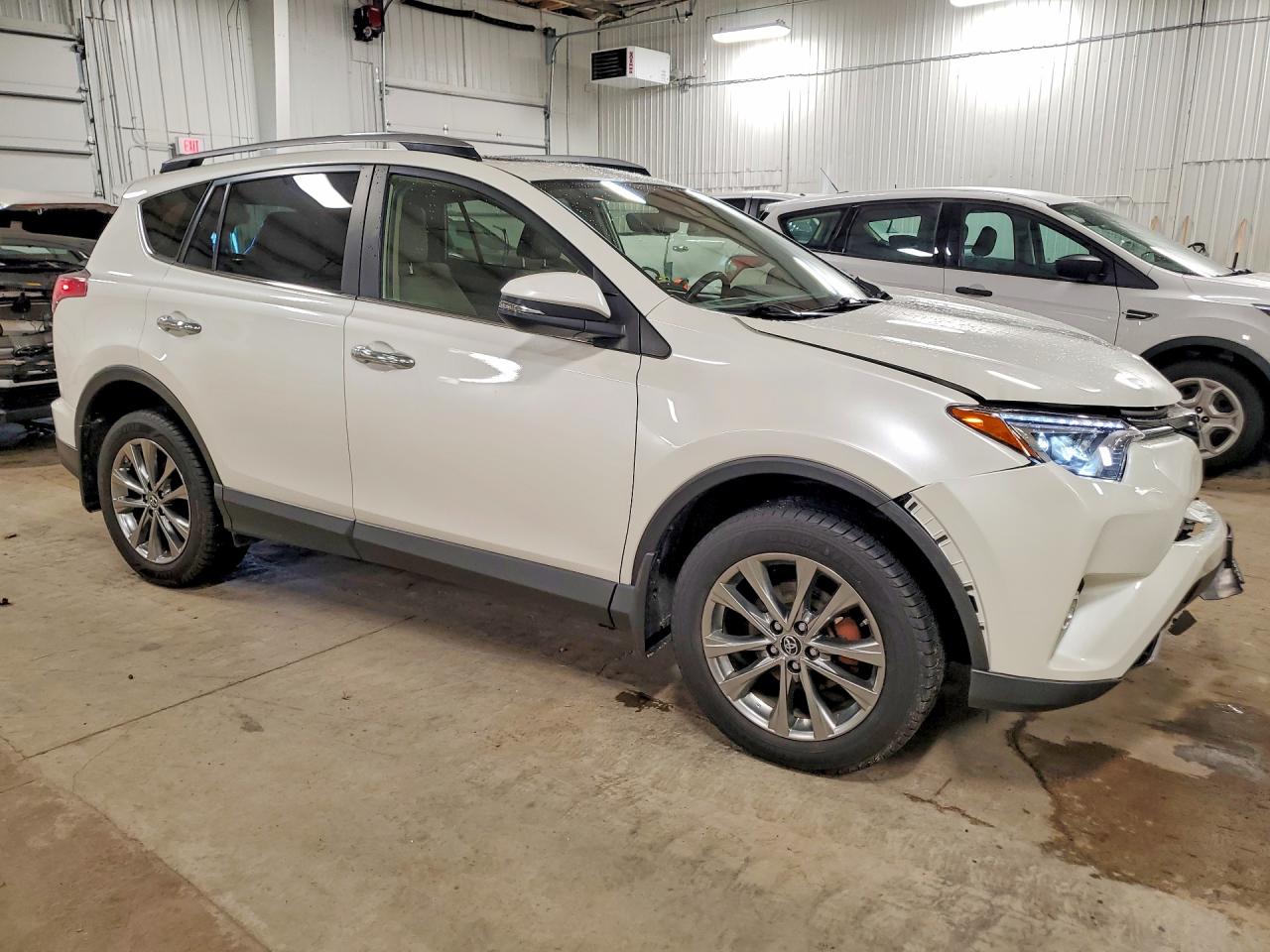 TOYOTA RAV4 2018 — 5