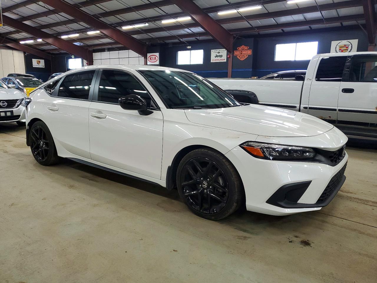 HONDA CIVIC 2024 — 5