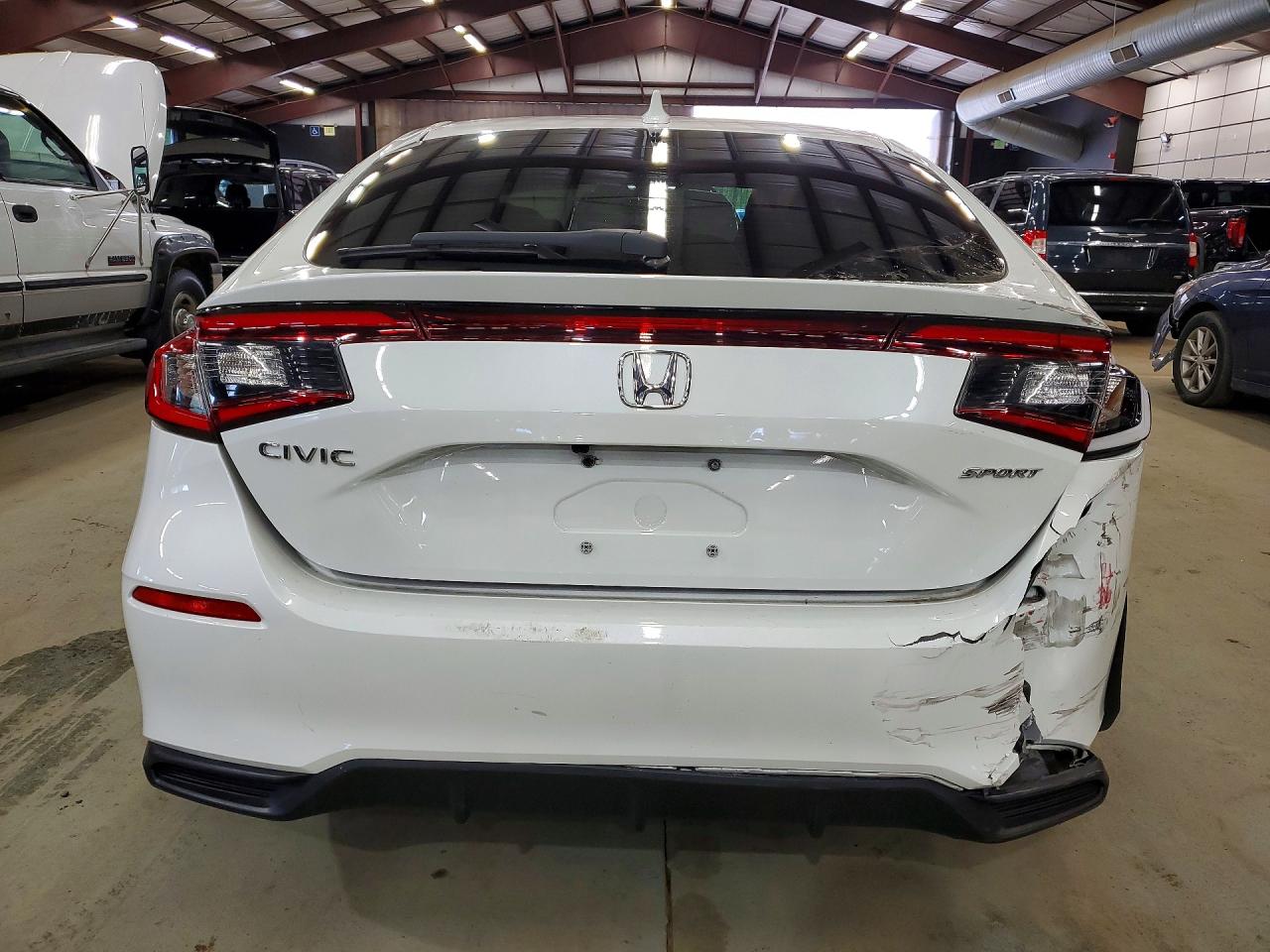 HONDA CIVIC 2024 — 7