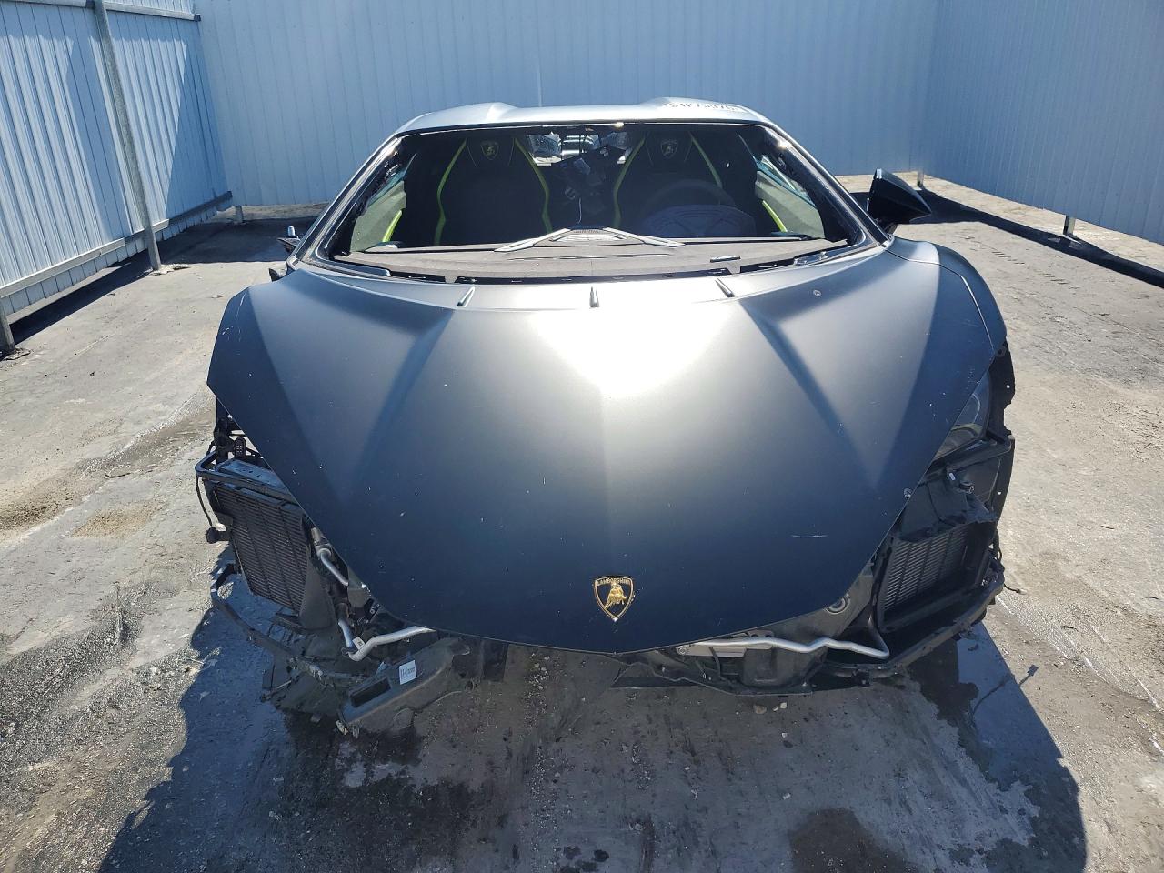 LAMBORGHINI REVUELTO 2024 — 6
