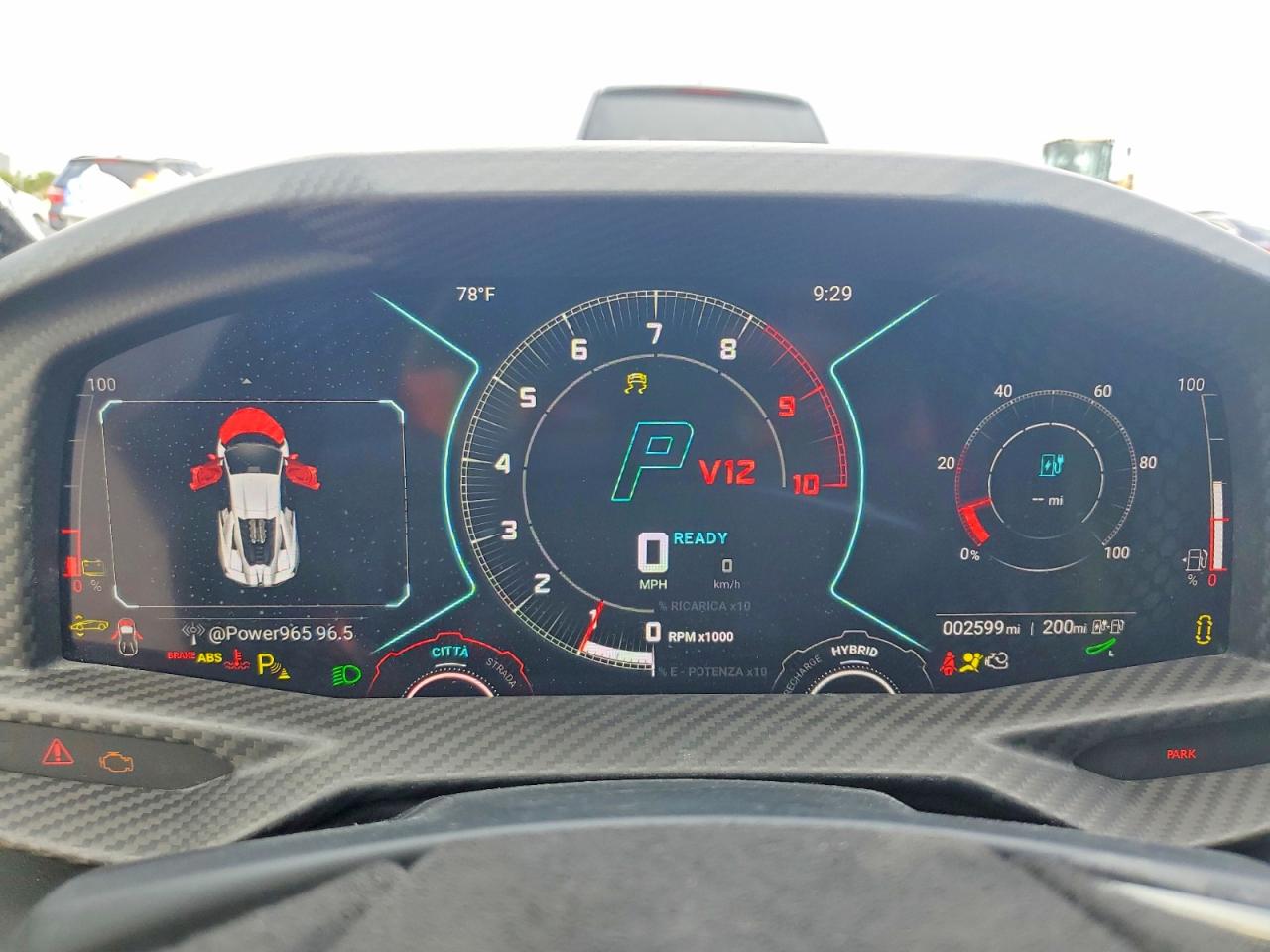 LAMBORGHINI REVUELTO 2024 — 10