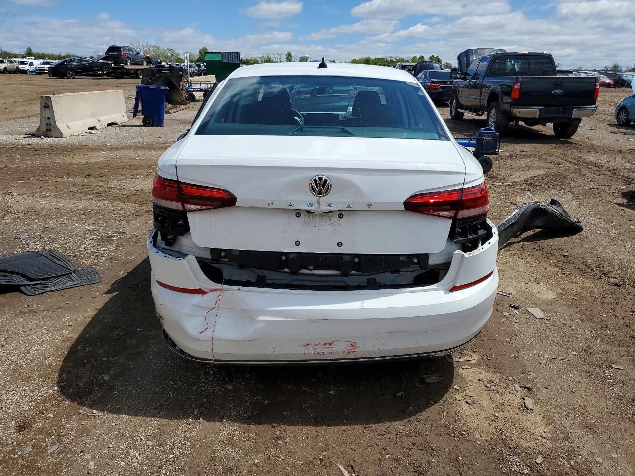 VOLKSWAGEN PASSAT 2020 — 7