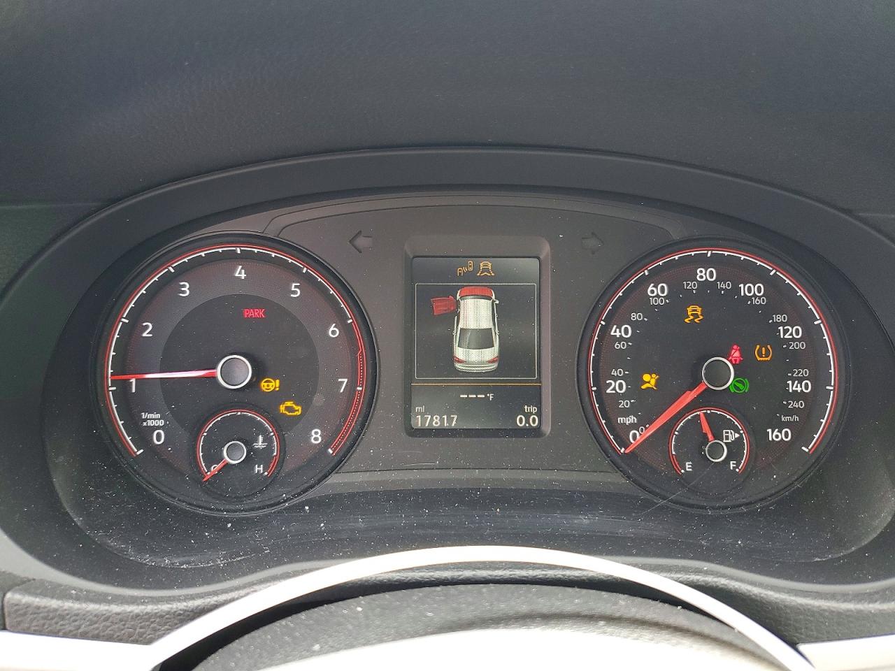 VOLKSWAGEN PASSAT 2020 — 10