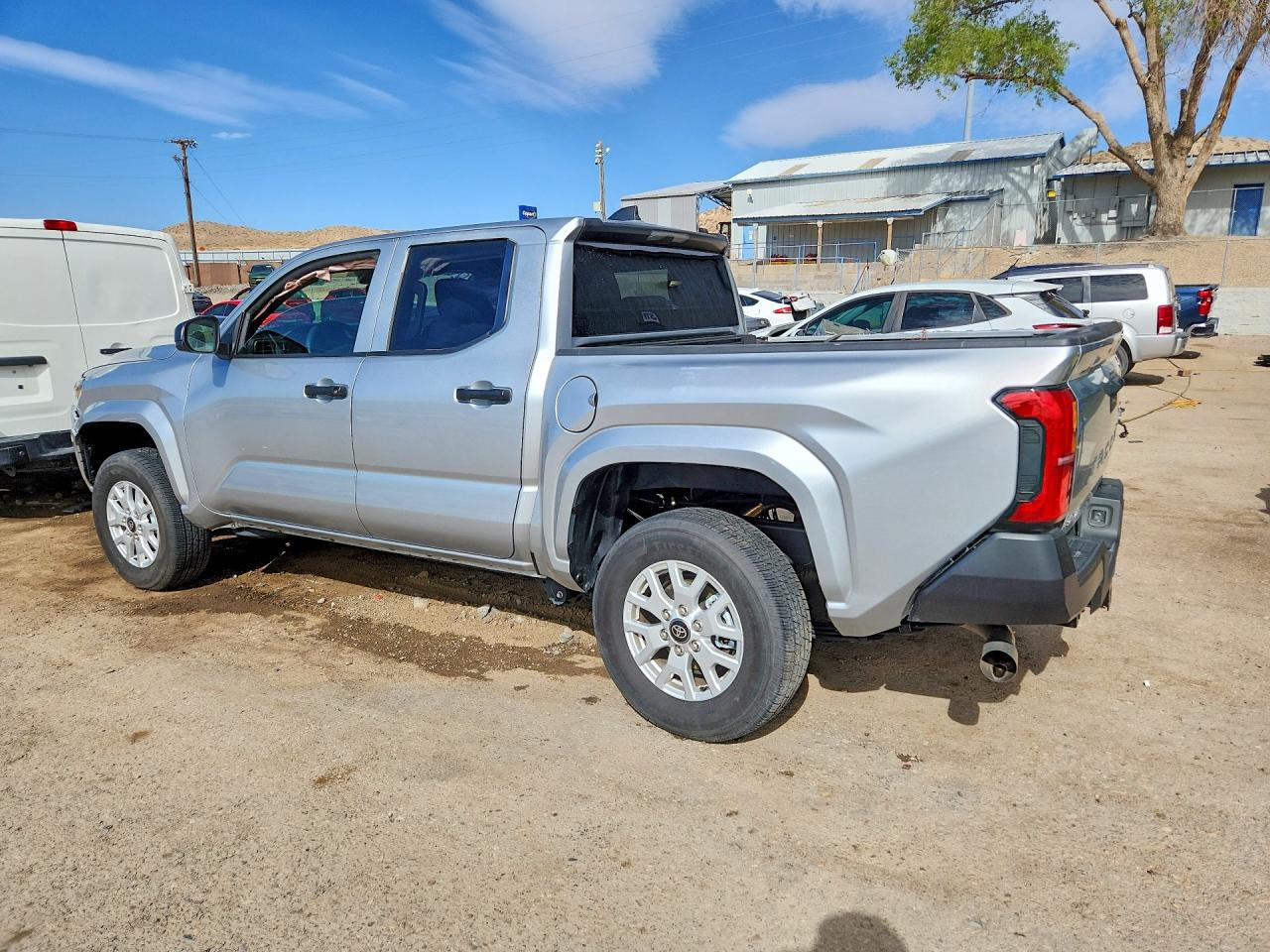 TOYOTA TACOMA 2025 — 3