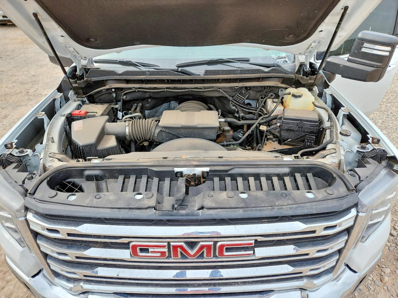 GMC SIERRA 2022 — 13