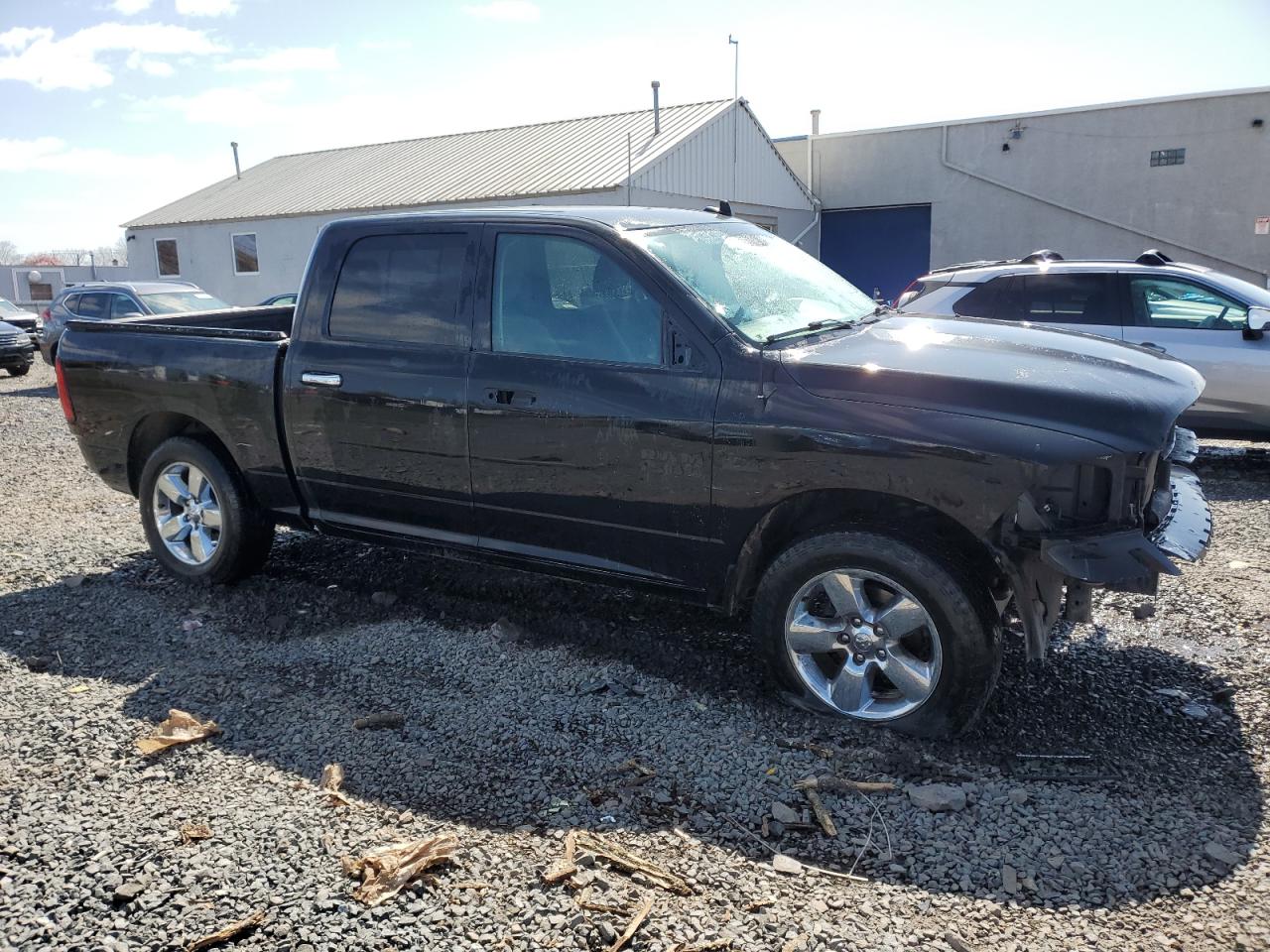 2017 RAM 1500 SLT