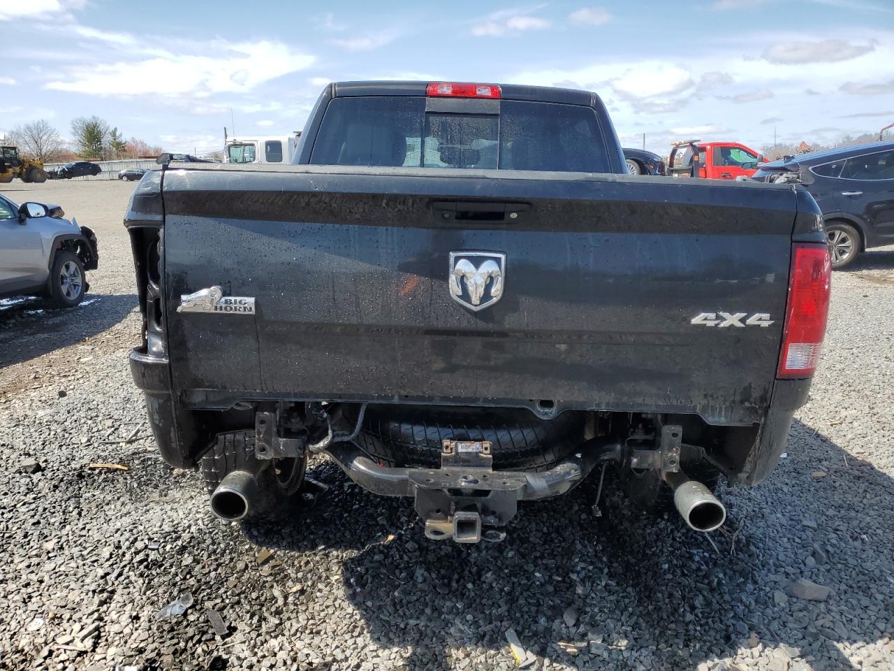 RAM 1500 2017 — 7