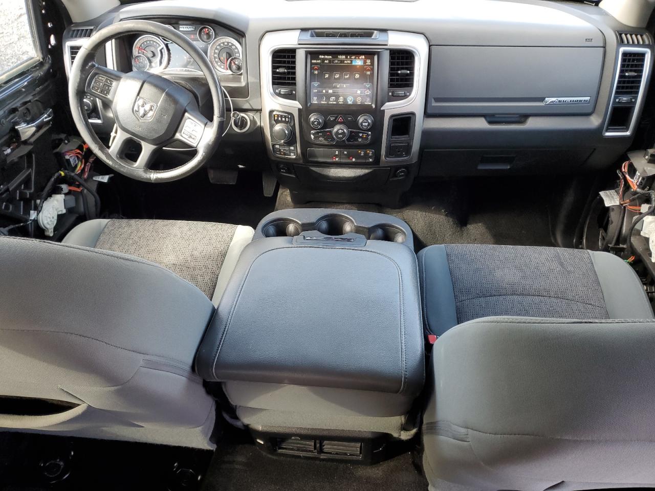 RAM 1500 2017 — 9