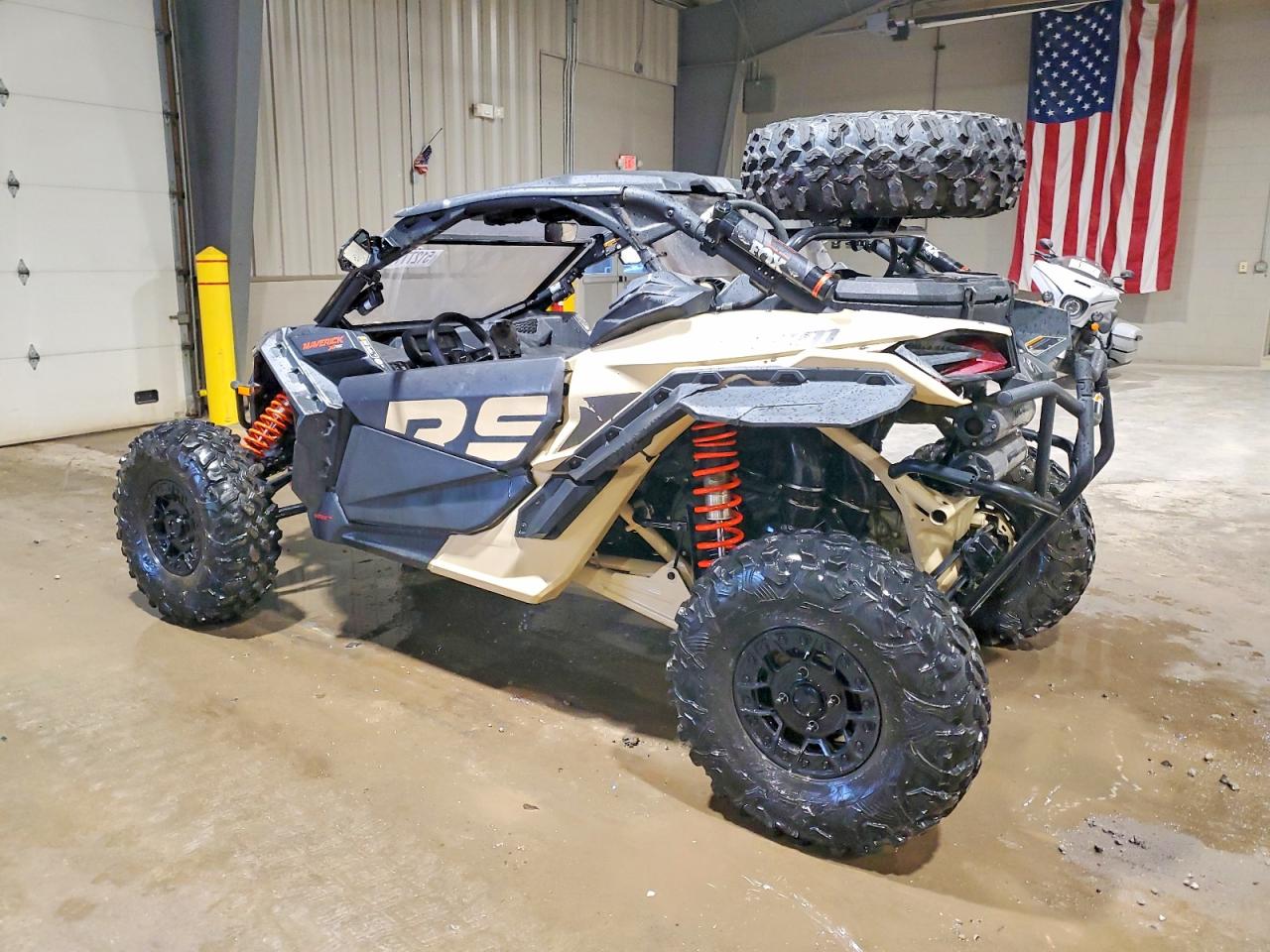 CAN-AM MAVERICK X3 2021 — 4