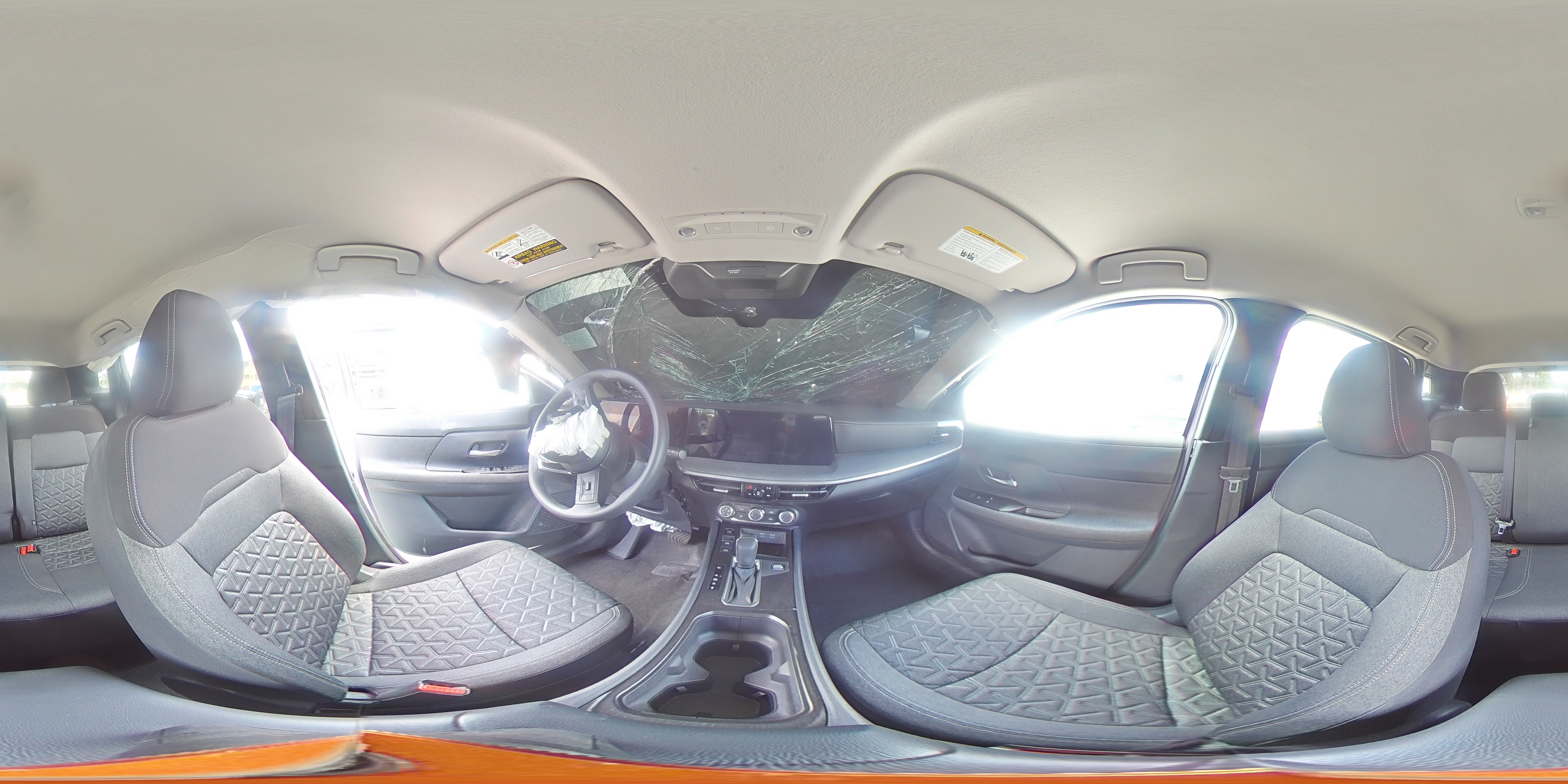 NISSAN KICKS 2025 — 15