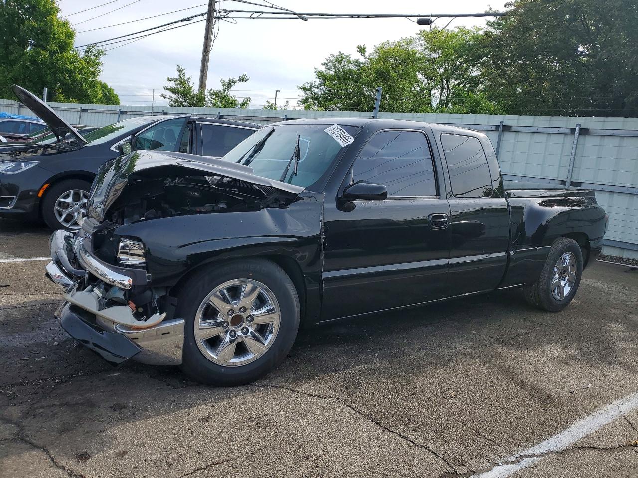 CHEVROLET SILVERADO 2000 — 2